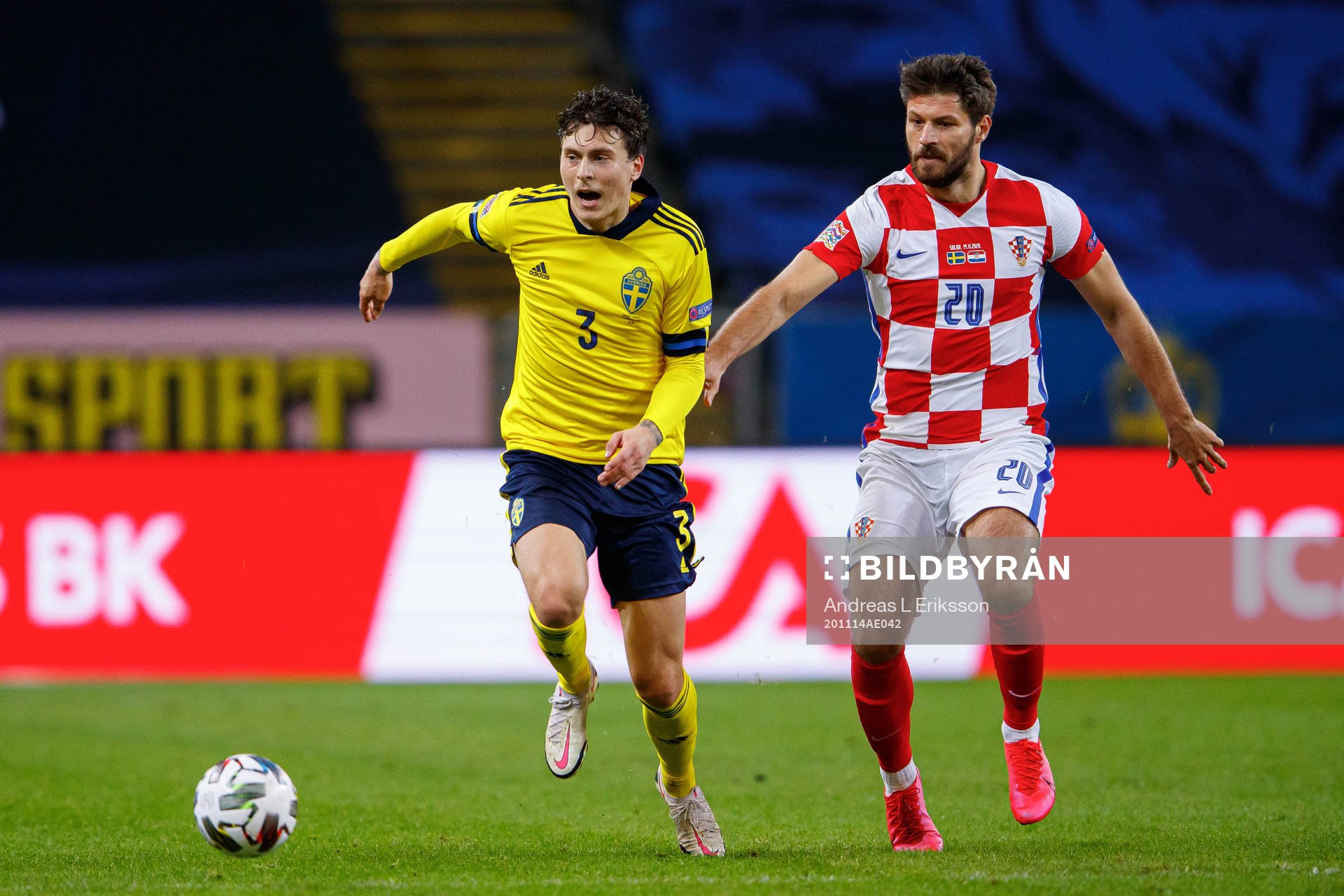 Victor Nilsson Lindelöf of Sweden and Bruno Petkovic of