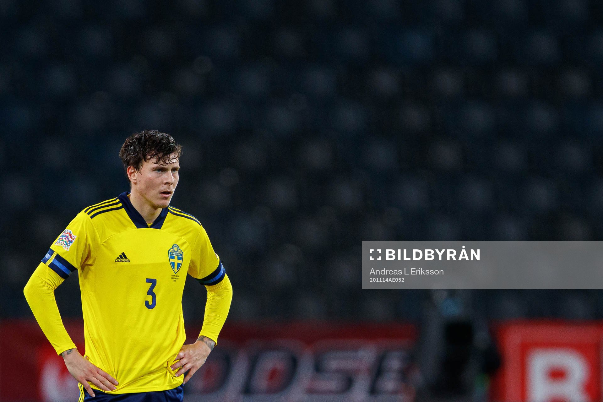 Victor Nilsson Lindelöf of Sweden looks dejected