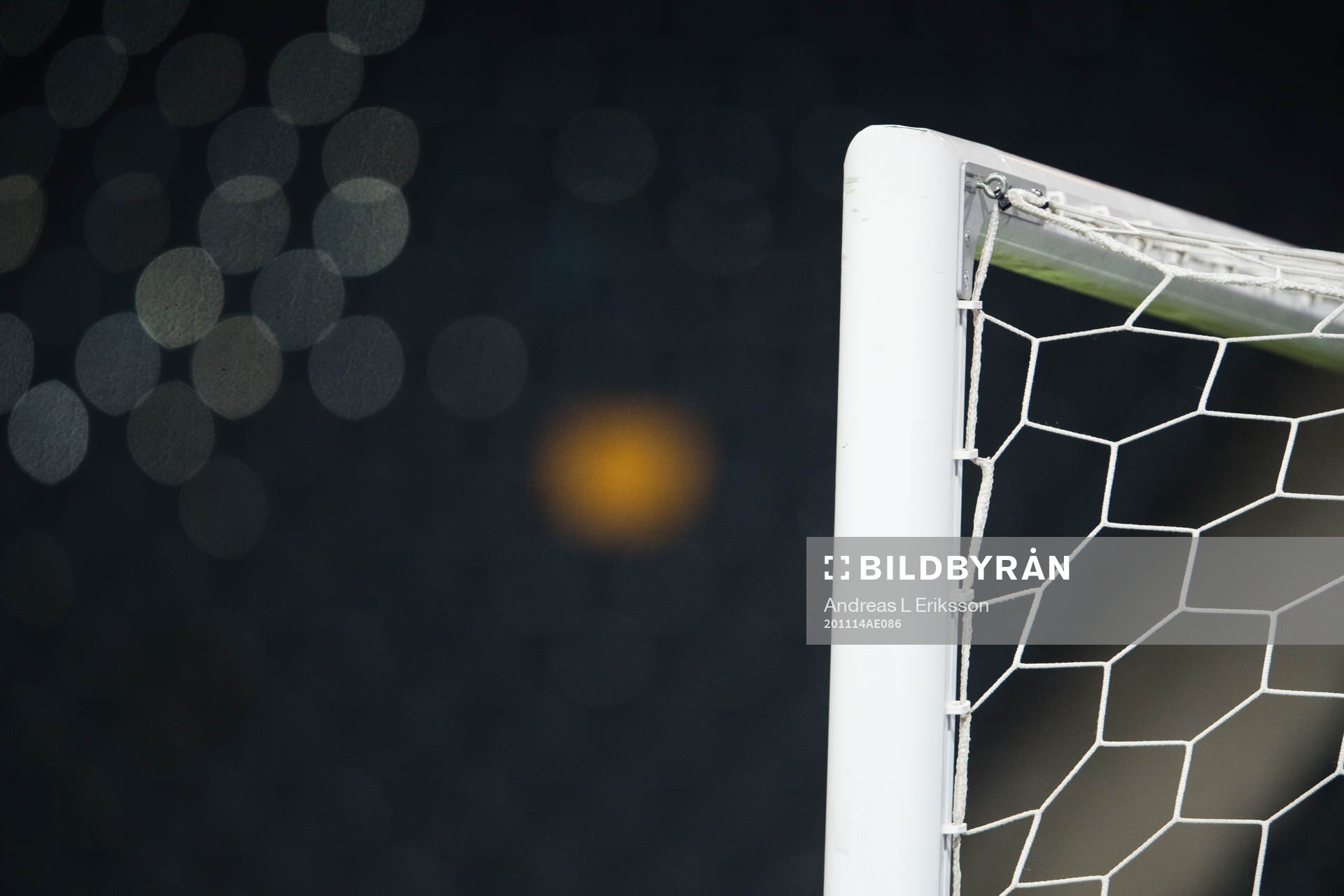 A crossbar
