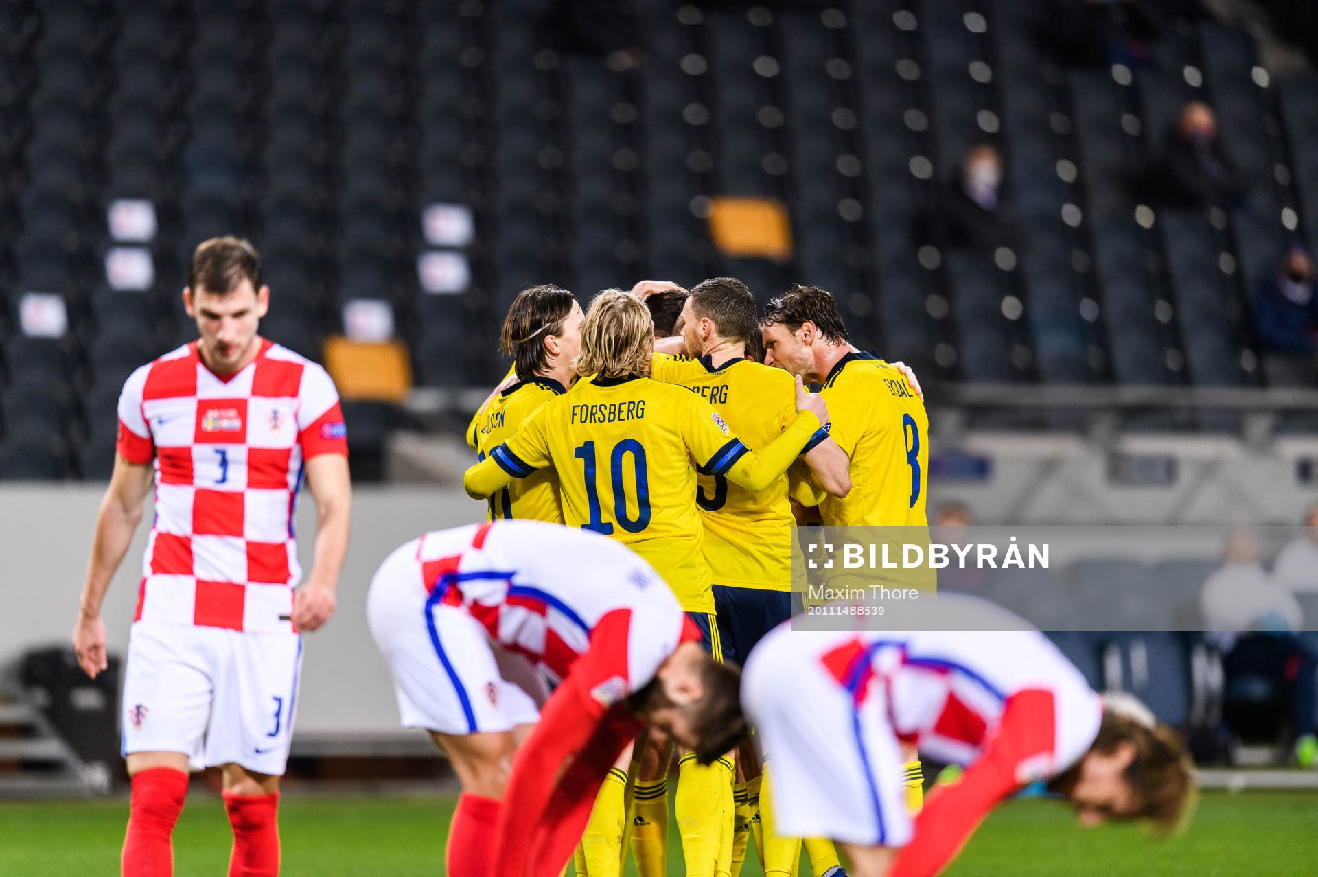 Dejan Kulusevski of Sweden celebrate with teammates