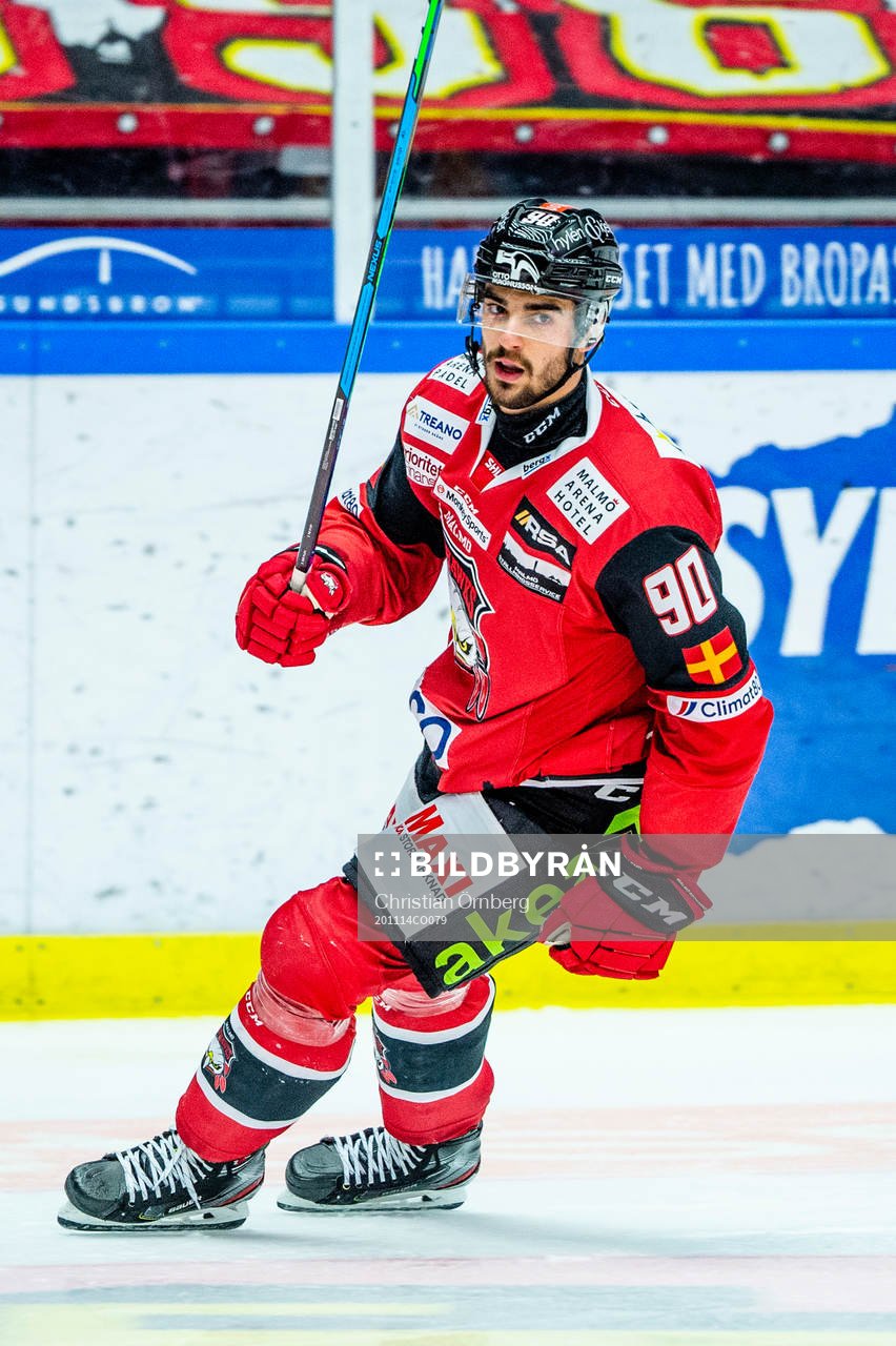 Malmö Redhawks Joe Veleno jublar