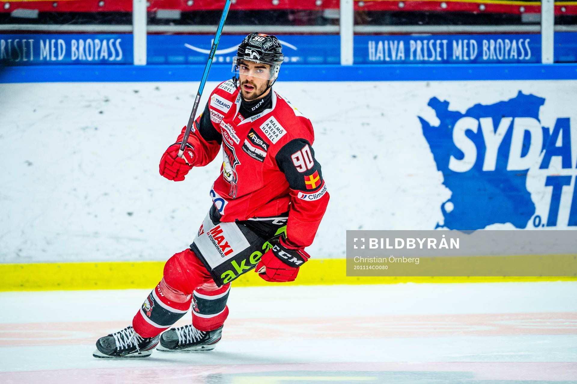 Malmö Redhawks Joe Veleno jublar