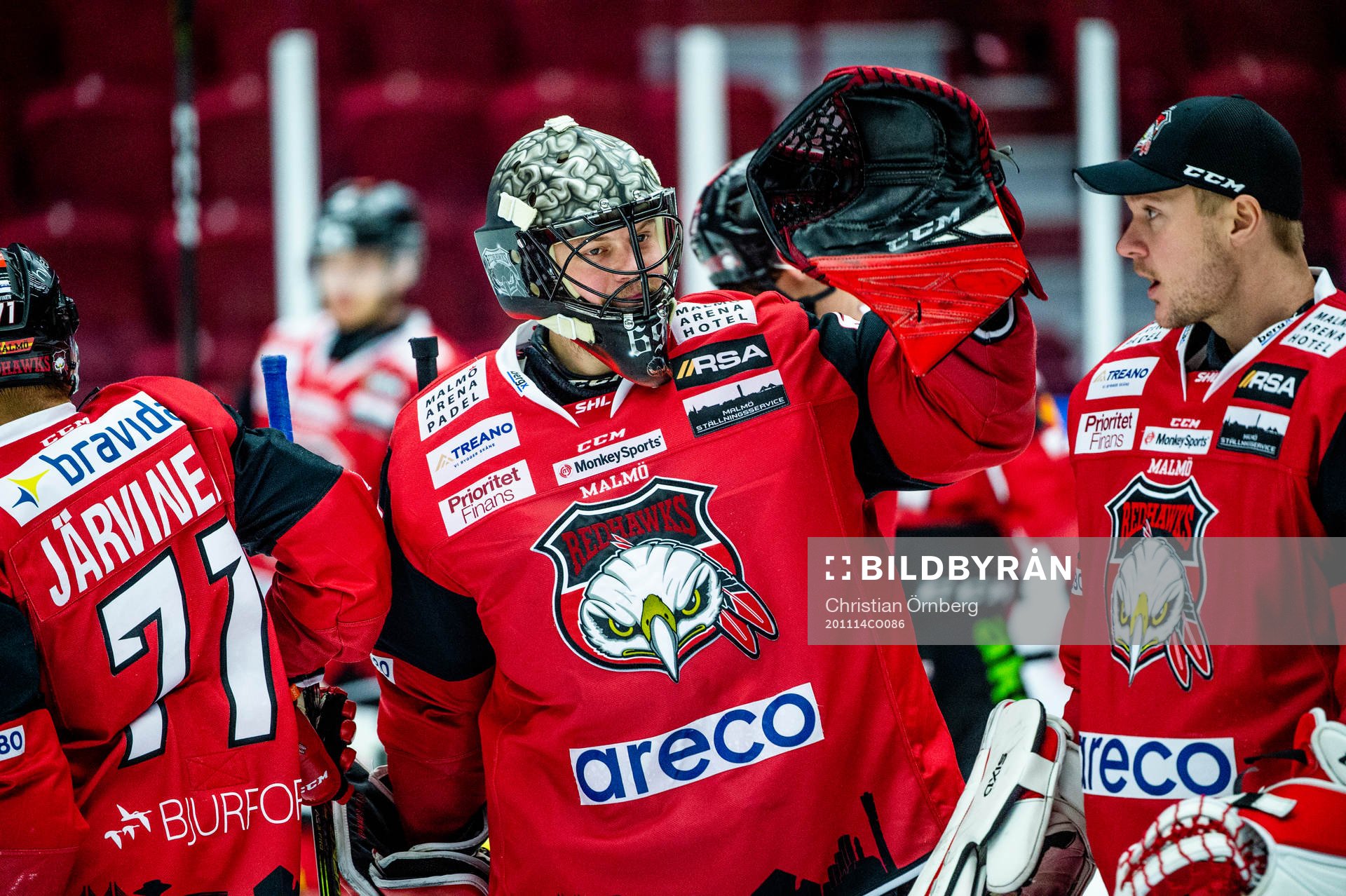 Malmö Redhawks målvakt Oscar Alsenfelt och målvakt Lars