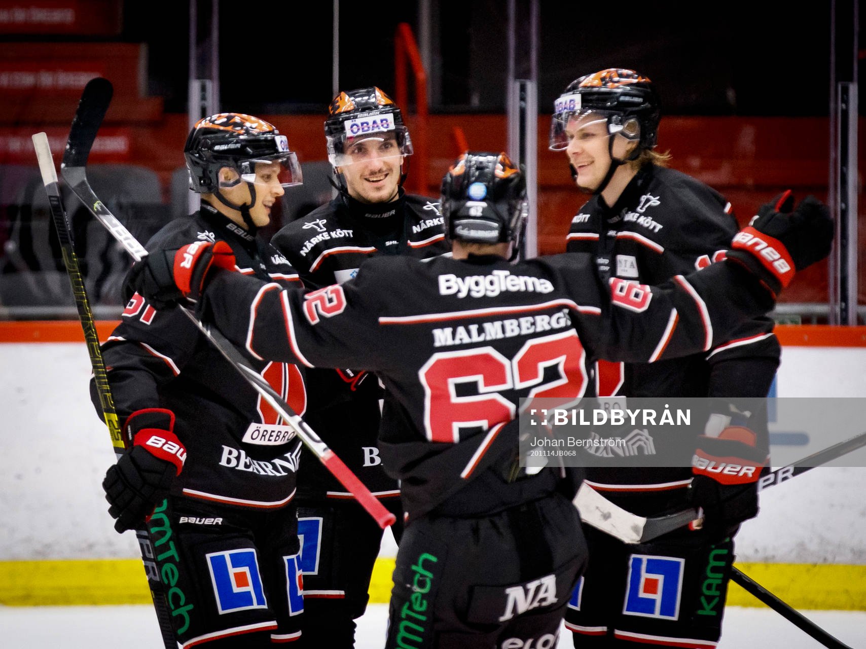 Örebros Rodrigo Abols gör 6-5 och jublar med Kristian
