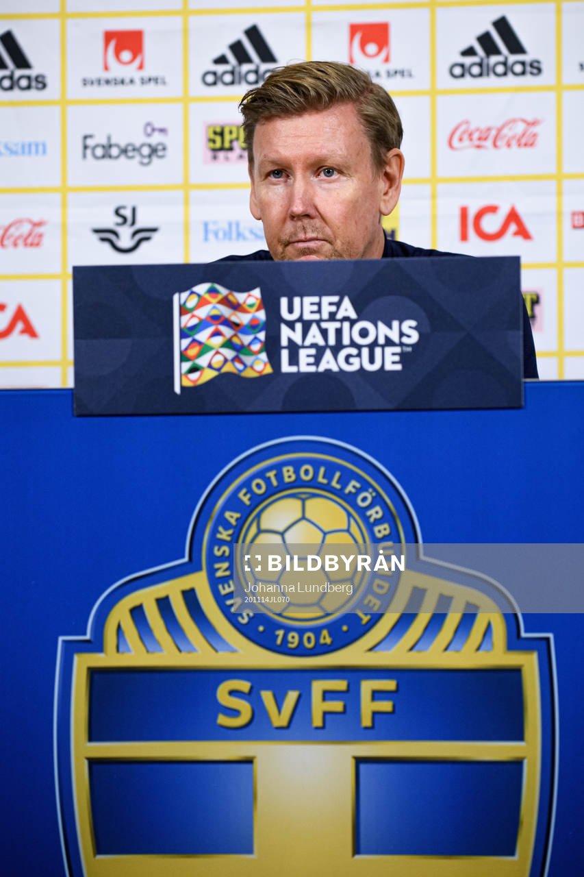 Head coach Peter Wettergren of Sweden