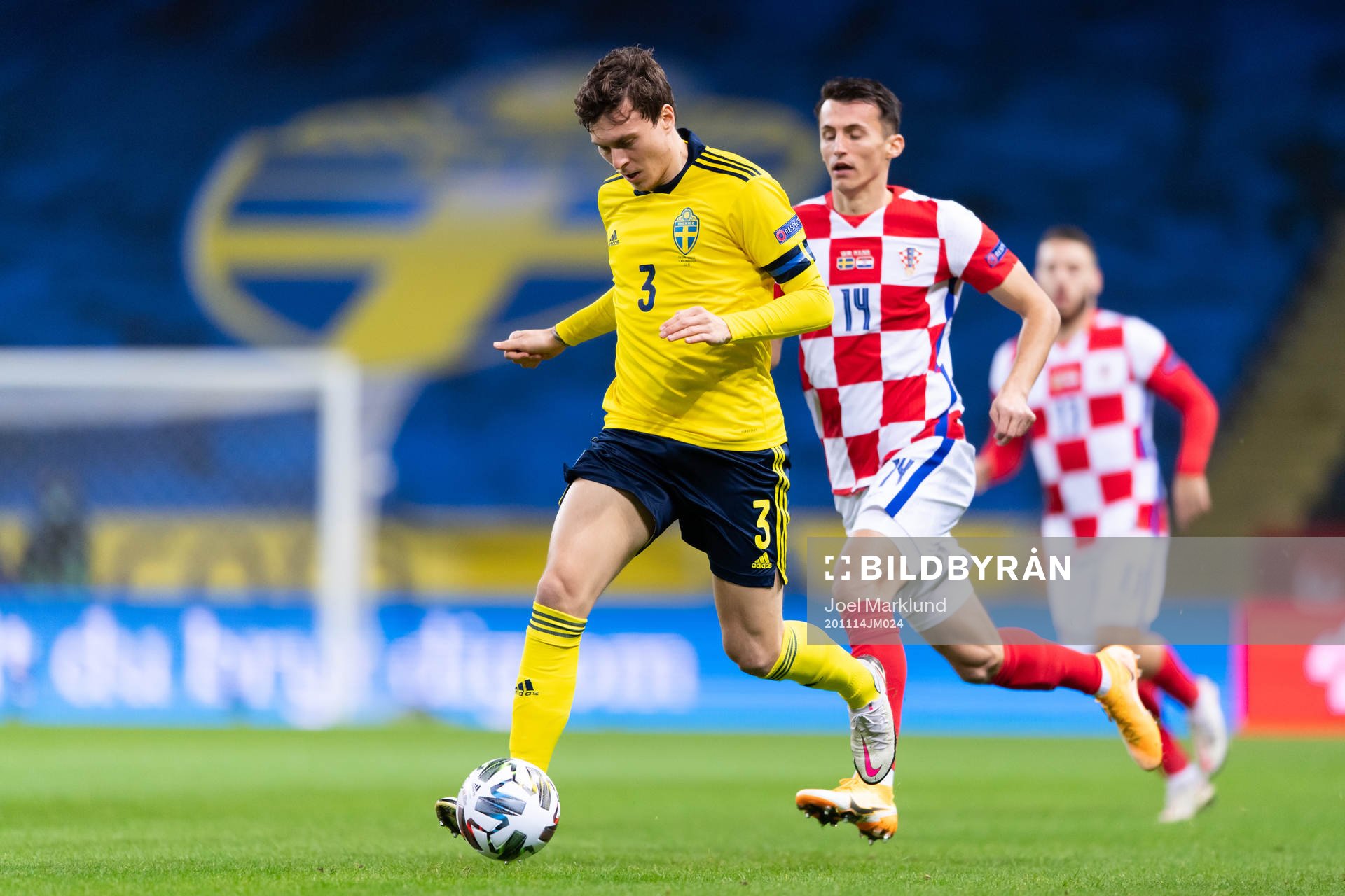Victor Nilsson Lindelöf of Sweden and Ante Budimir of