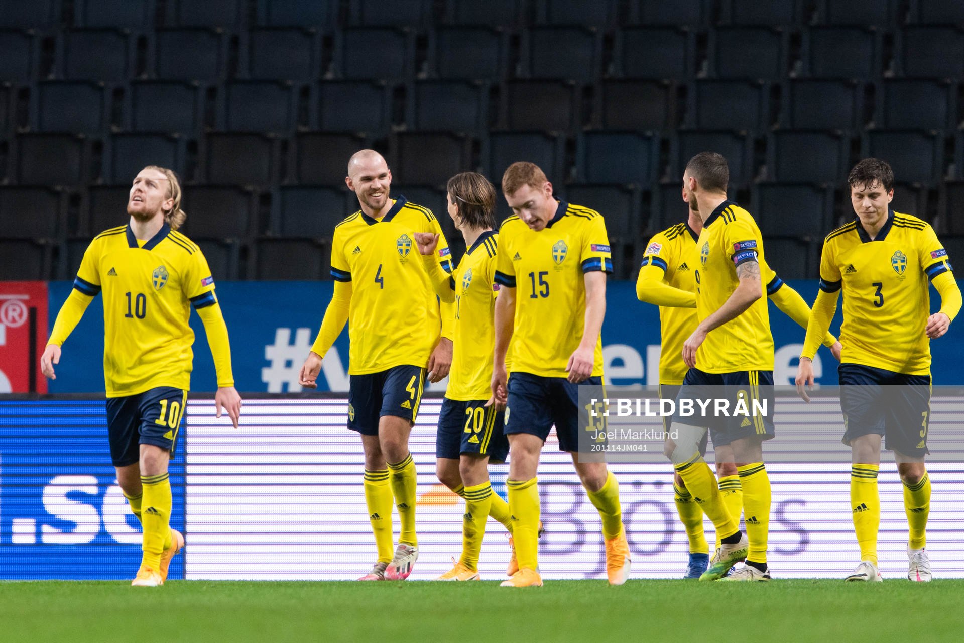 The players of Sweden celebrate