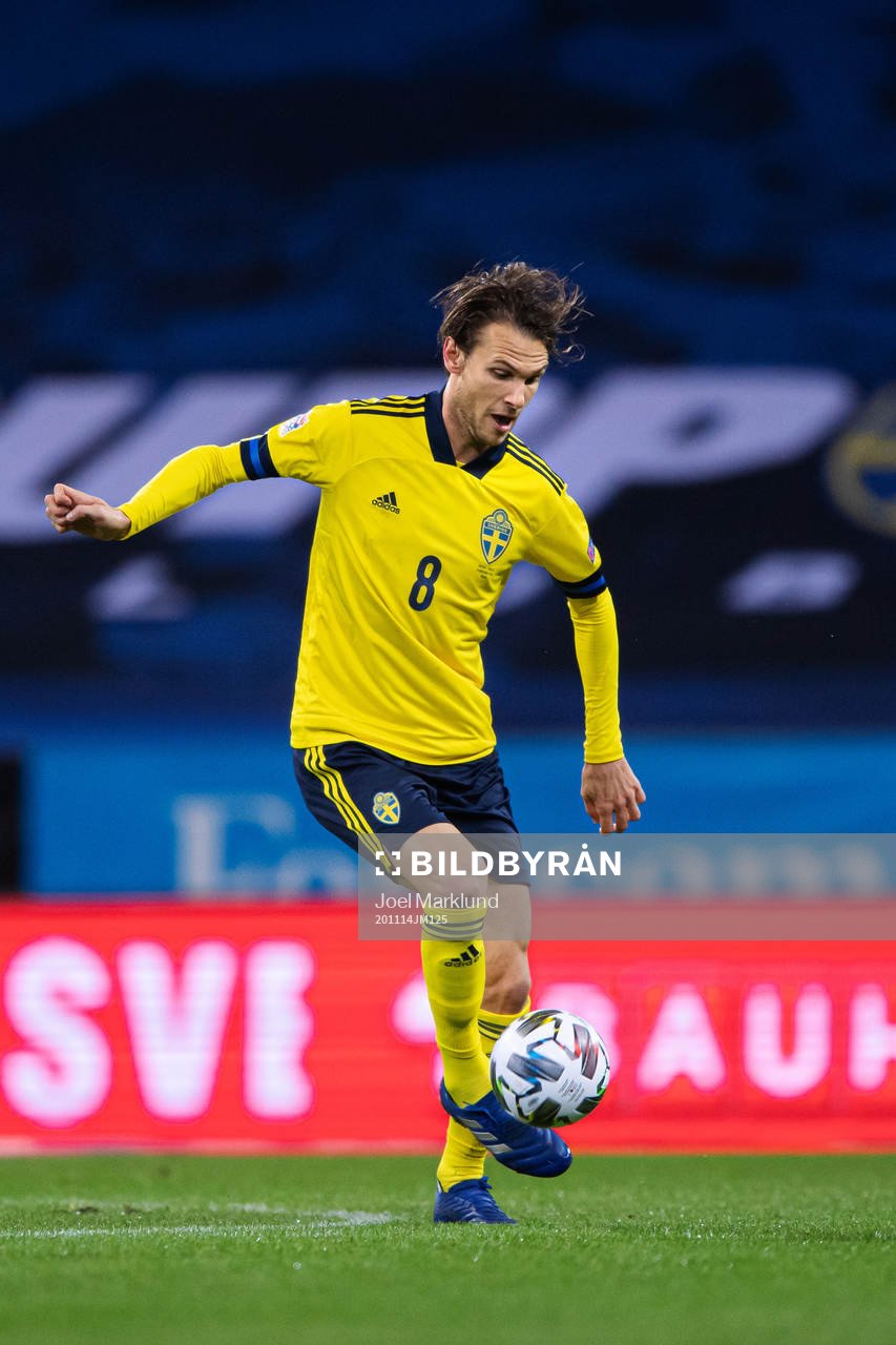 Albin Ekdal of Sweden