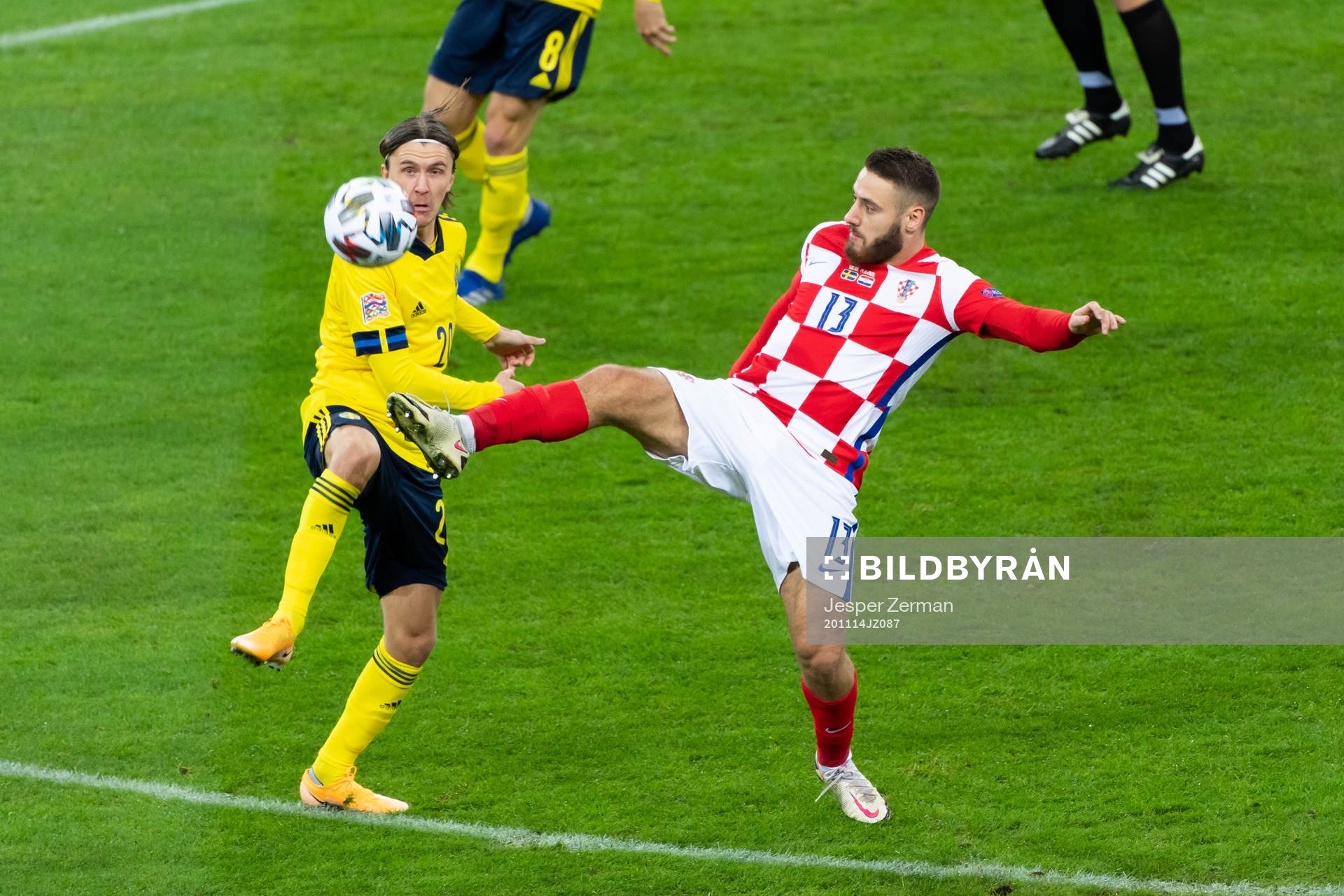 Kristoffer Olsson of Sweden and Nikola Vlasic of Croatia