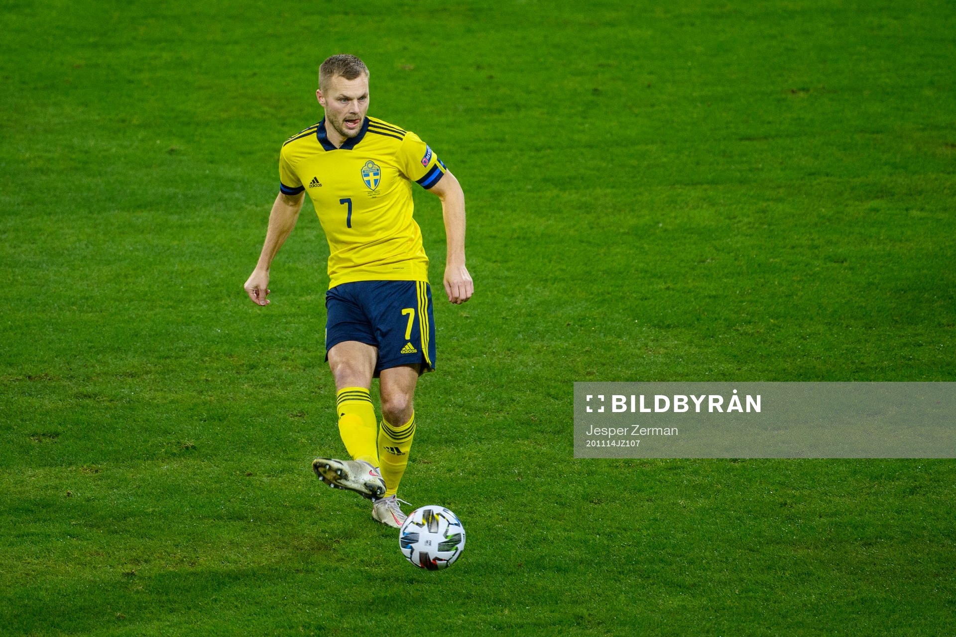 Sebastian Larsson of Sweden