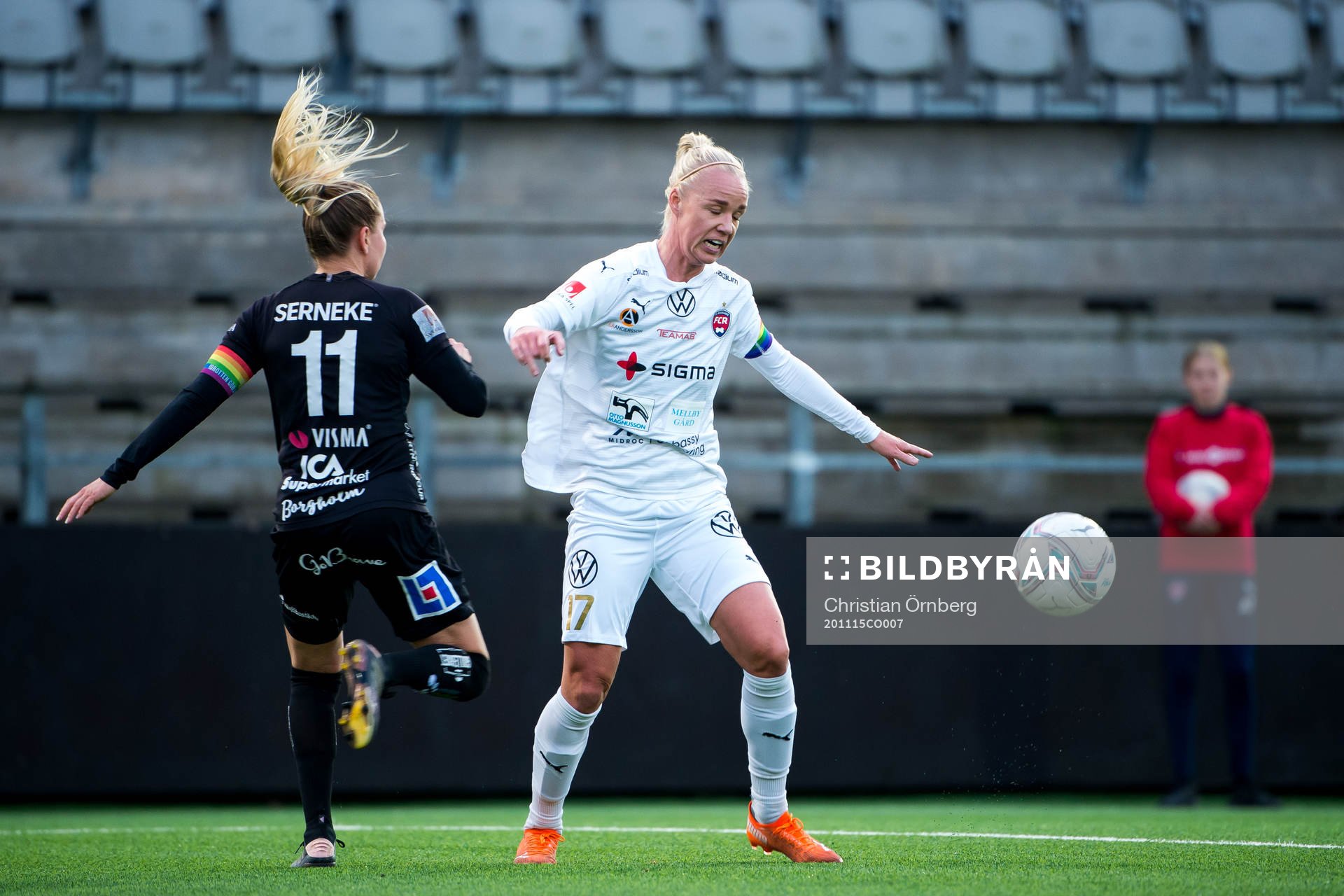 Växjös Emmi Alanen och Rosengårds Caroline Seger