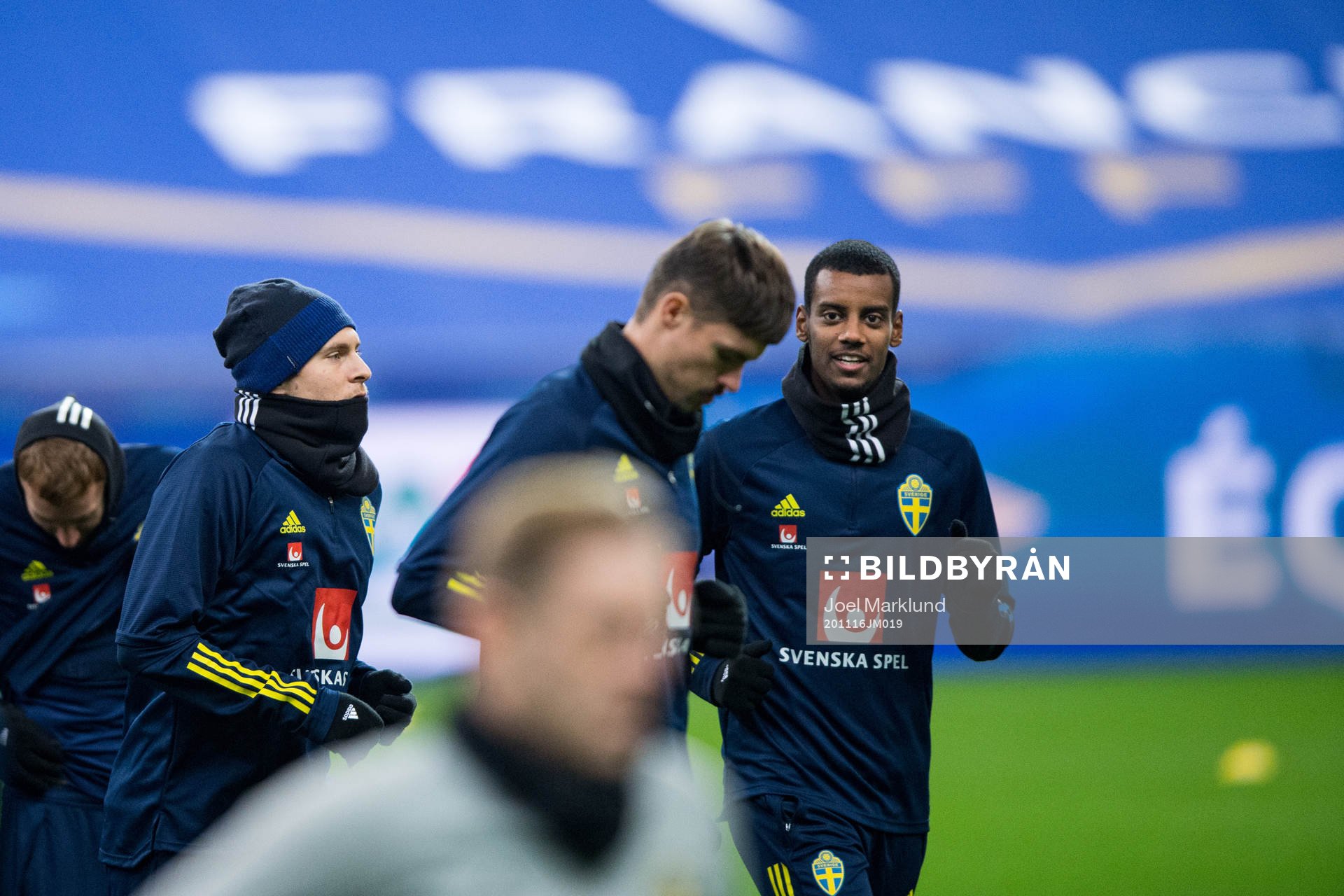 Victor Nilsson Lindelöf and Alexander Isak of the Swedish