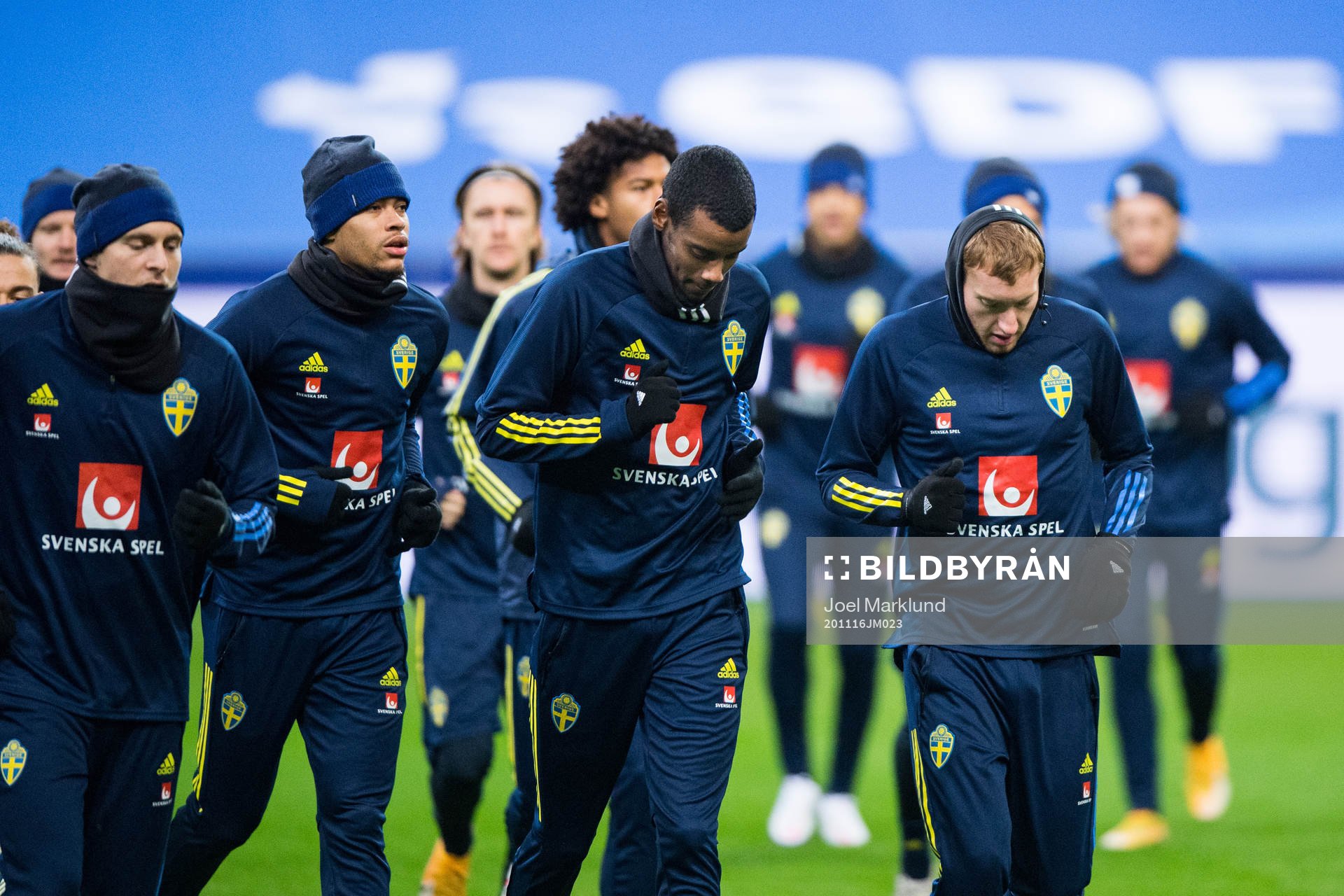Victor Nilsson Lindelöf, Robin Quaison, Alexander Isak and