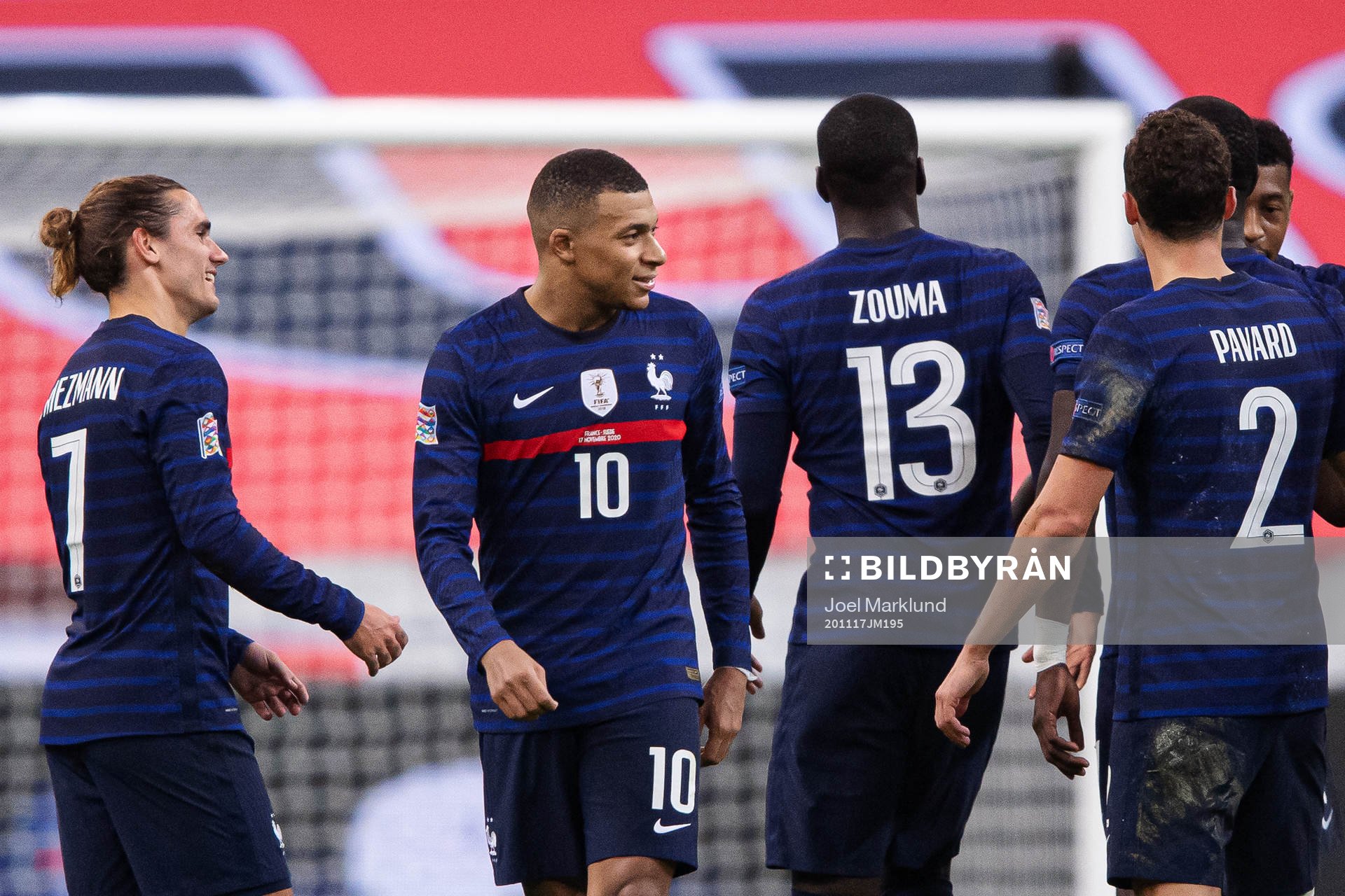 Antoine Griezmann and Kylian Mbappé of France