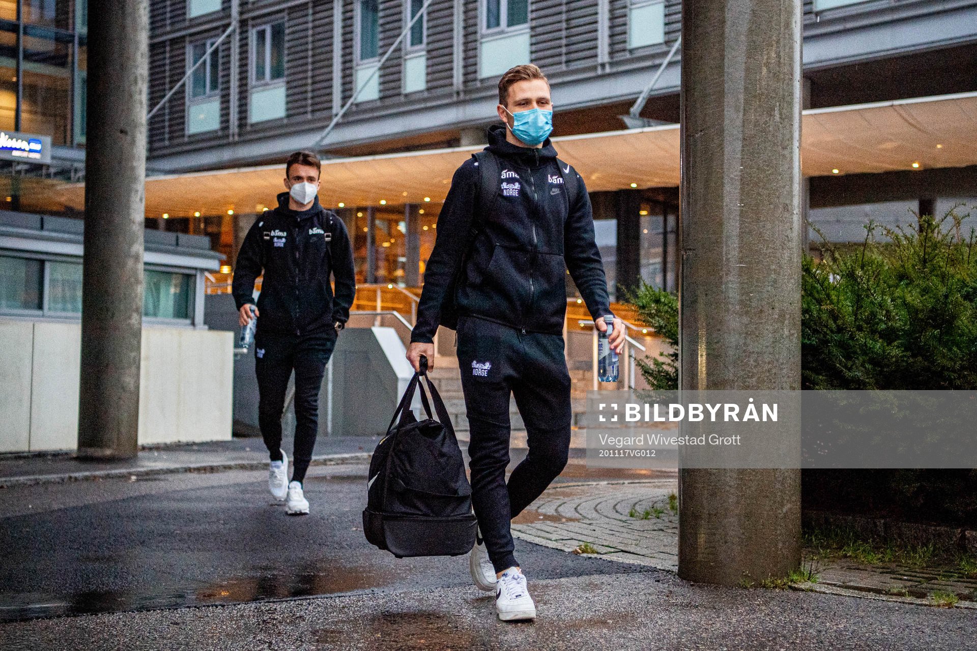 Sondre Tronstad of the Norwegian national football team travels from Oslo Airport on November 17, 2020 in Gardermoen.