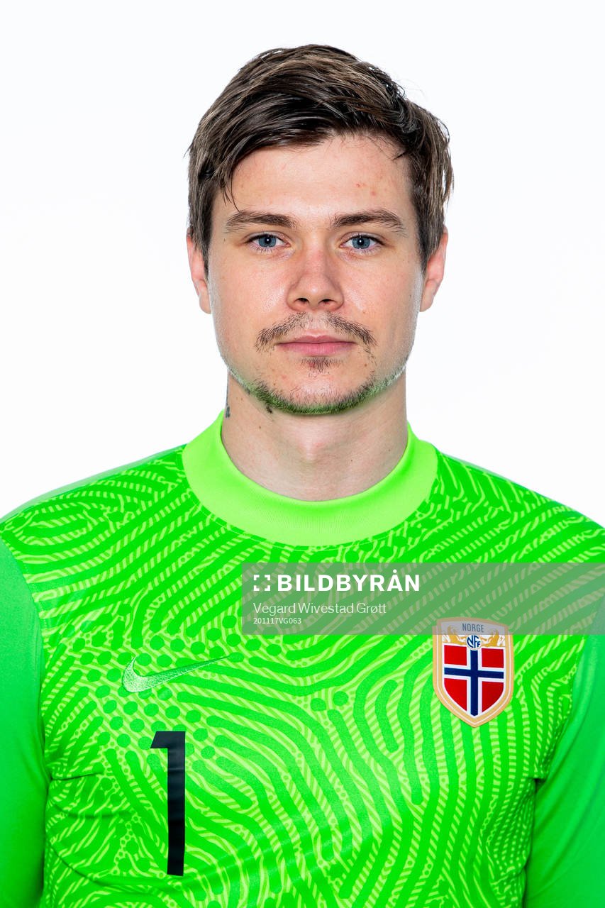 Goalkeeper Per Kristian Bråtveit of the Norwegian national
