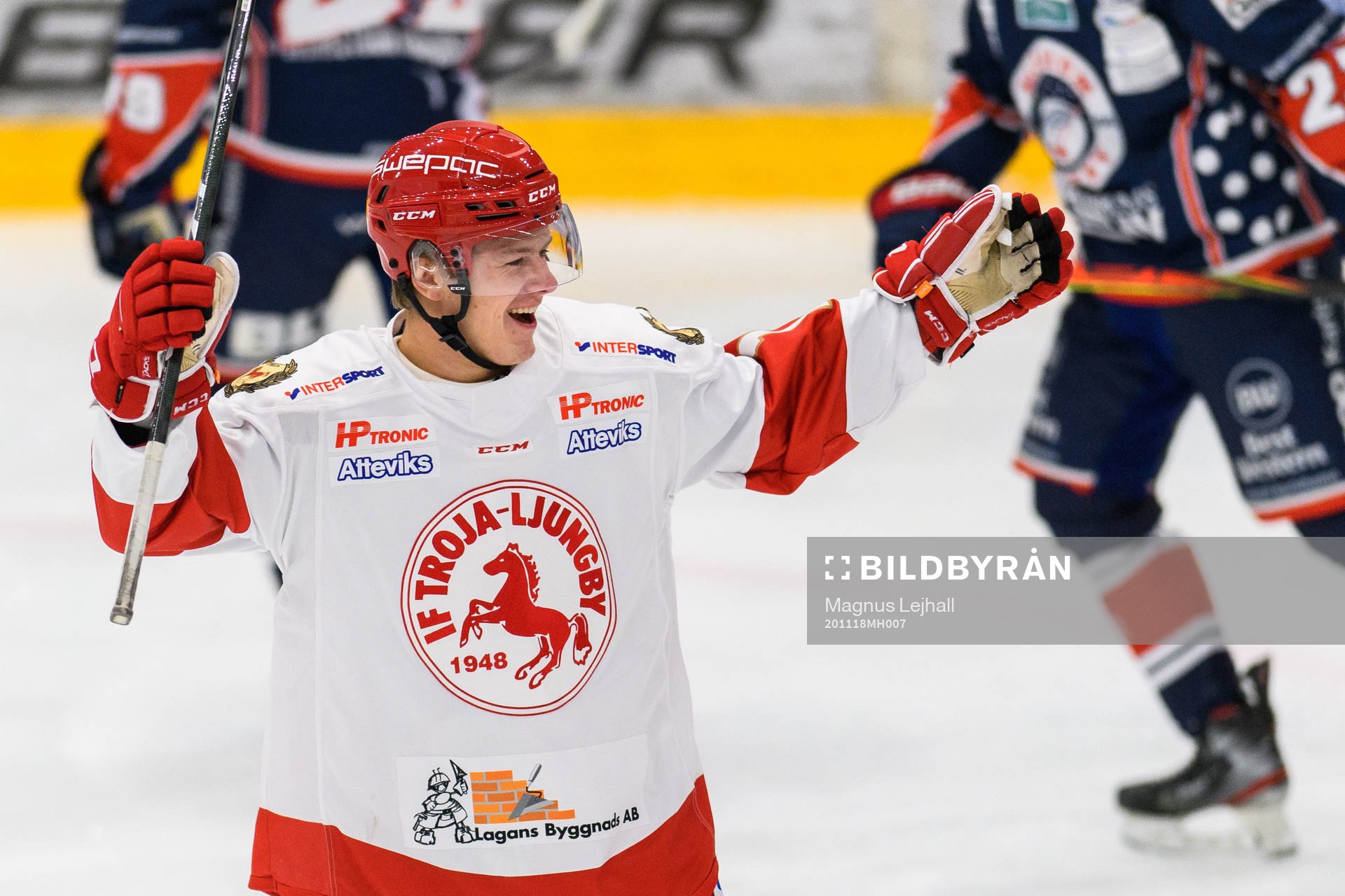 Trojas Lukas Sjöblom jublar