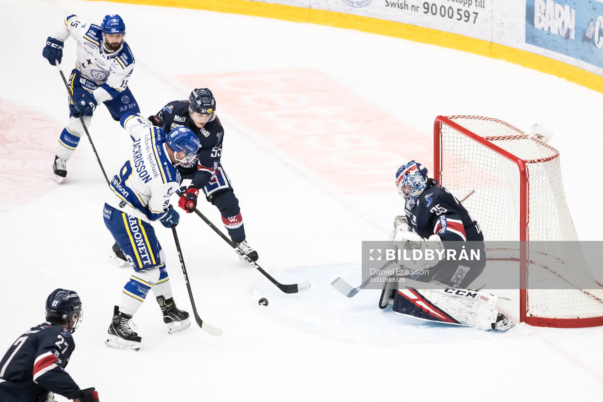 Leksands Patrik Zackrisson oroar framför Linköpings