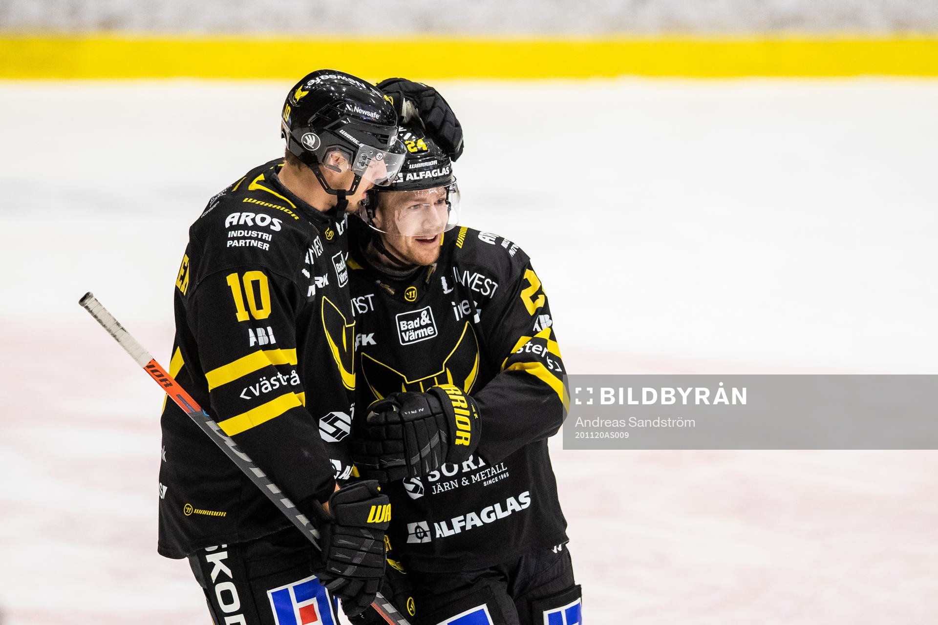 Västerås Joakim Hillding (h) jublar