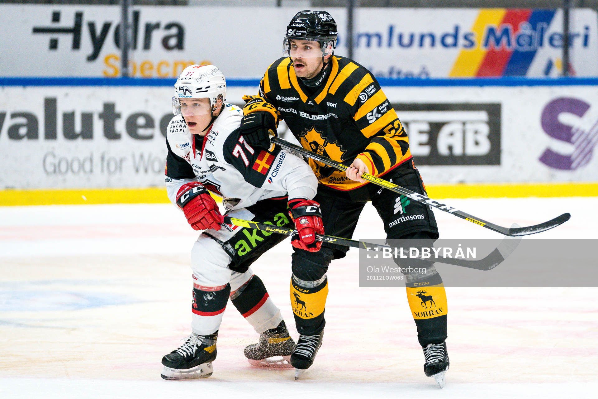 Malmö Redhawks Jan-Mikael Järvinen och Skellefteås Arvid