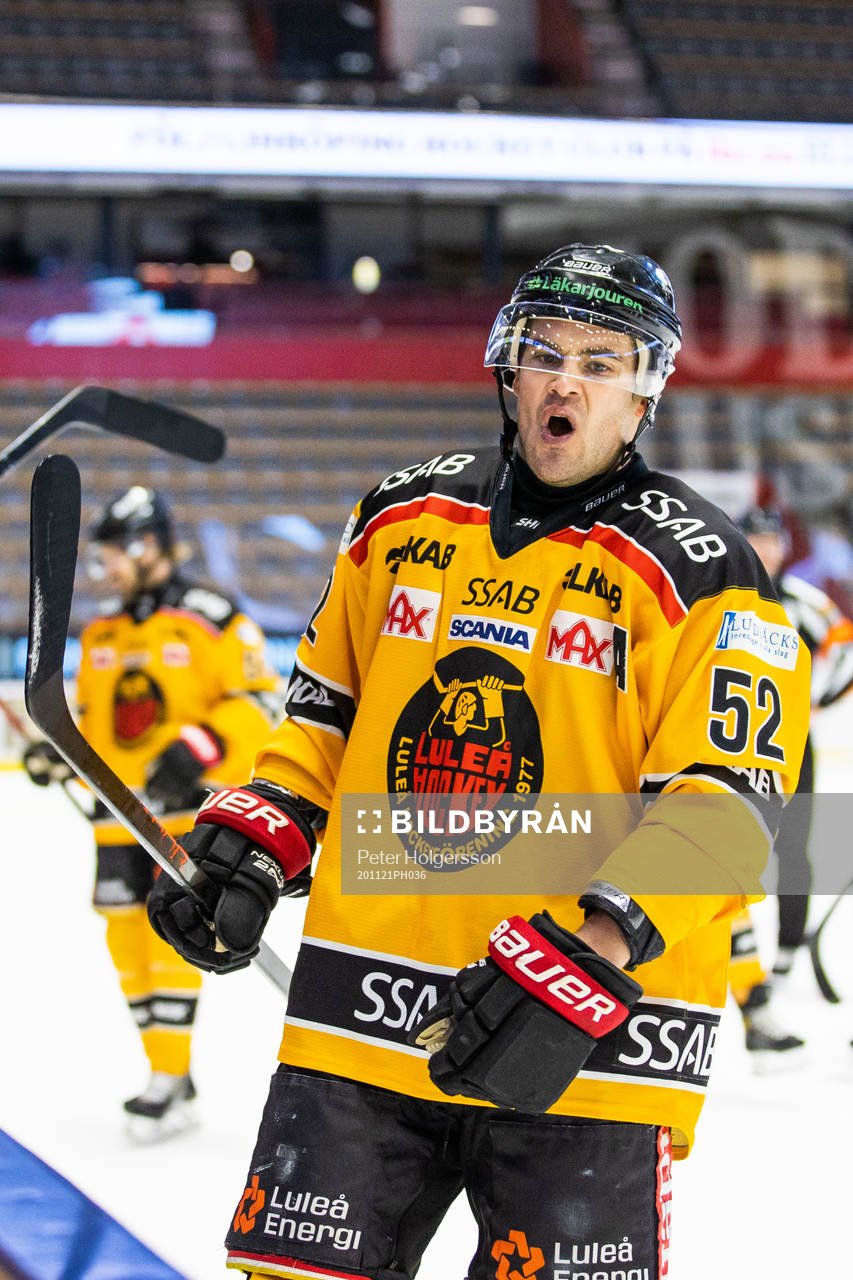 Luleås Karl Fabricius jublar