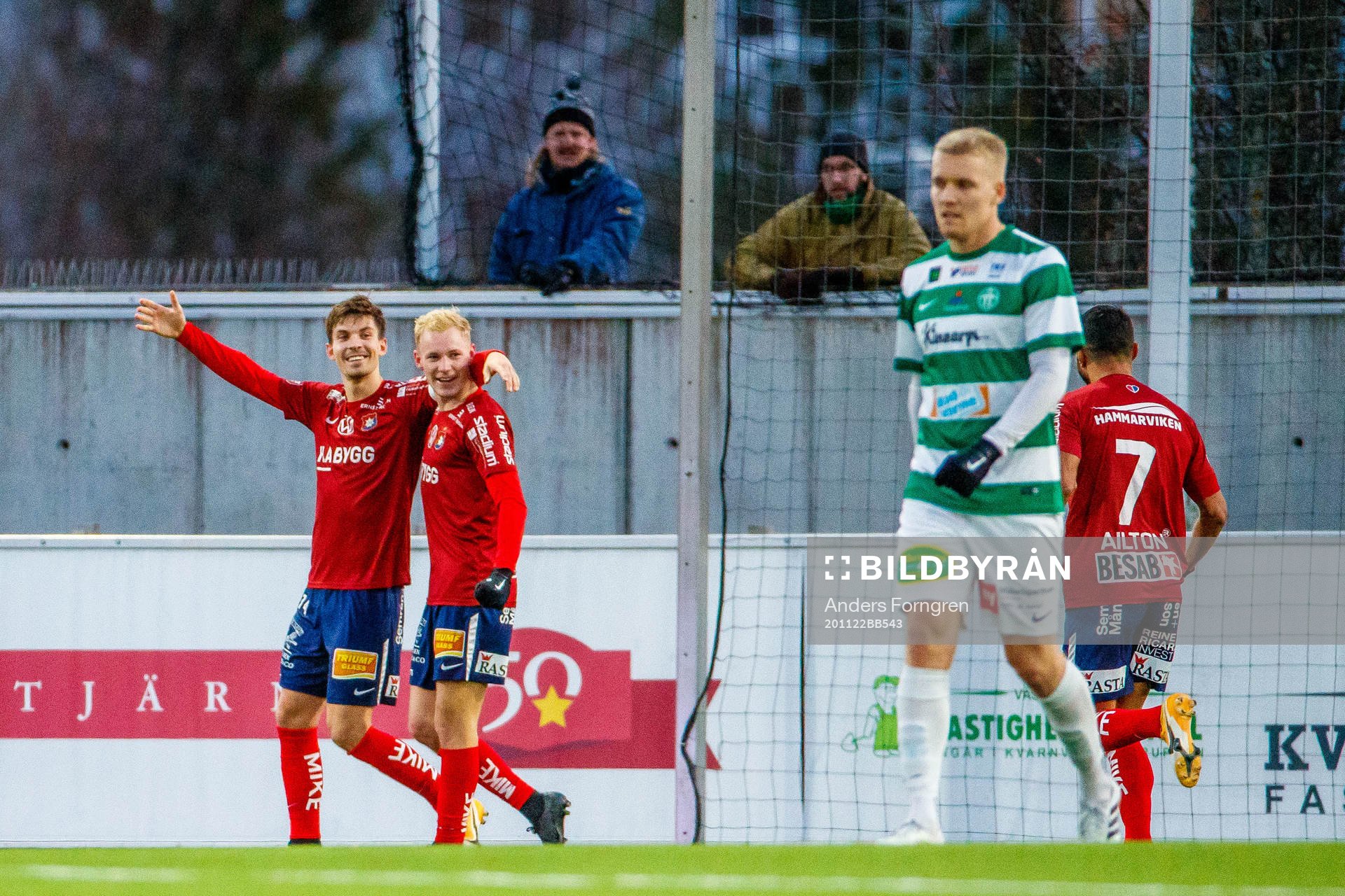 Örgrytes Daniel Paulsson, målskytt och Örgrytes Adam