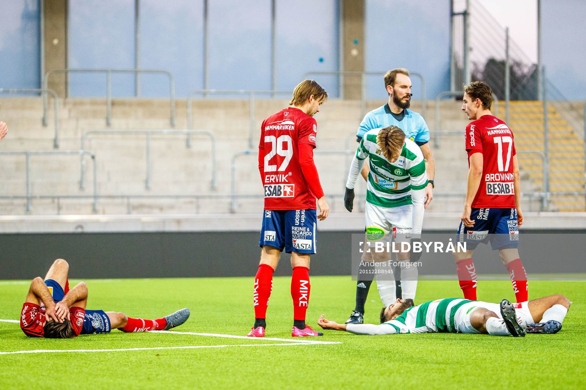 Örgrytes Anton Lans  och Västerås Pedro Ribeiro skadade