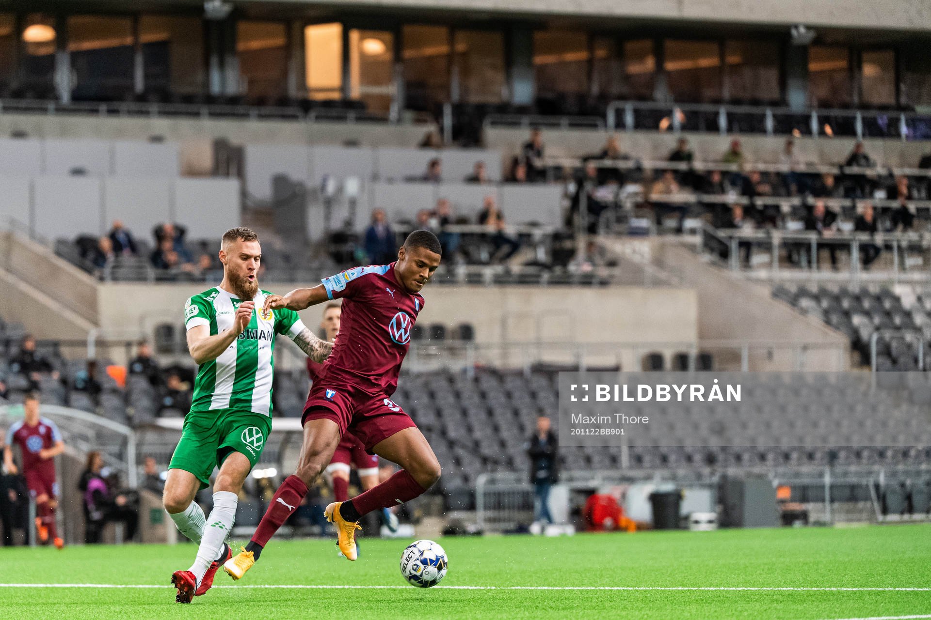 Hammarbys David Fällman och Malmö FFs Amin Sarr