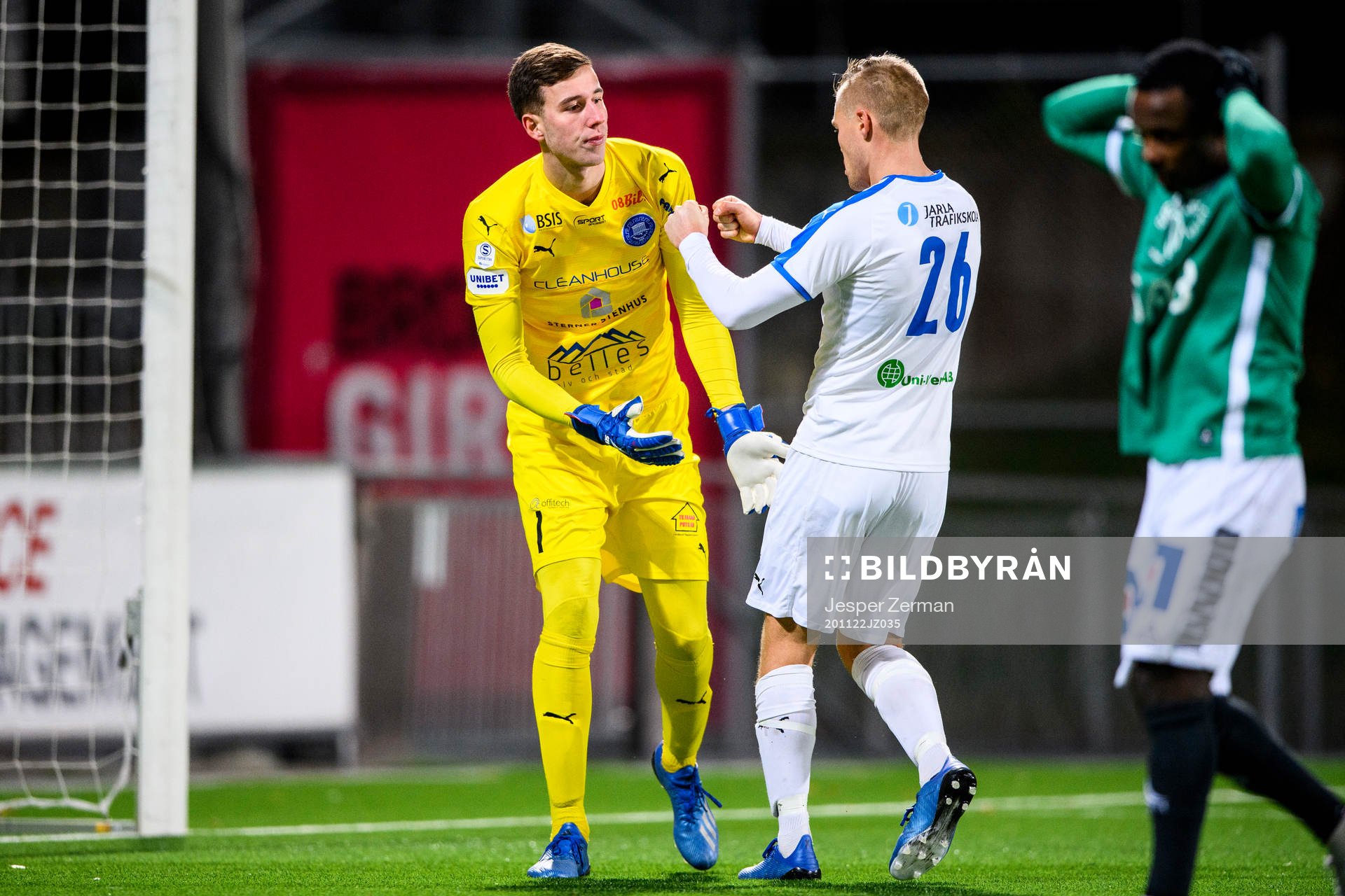 Akropolis målvakt Samuel Brolin och Martin Falkeborn