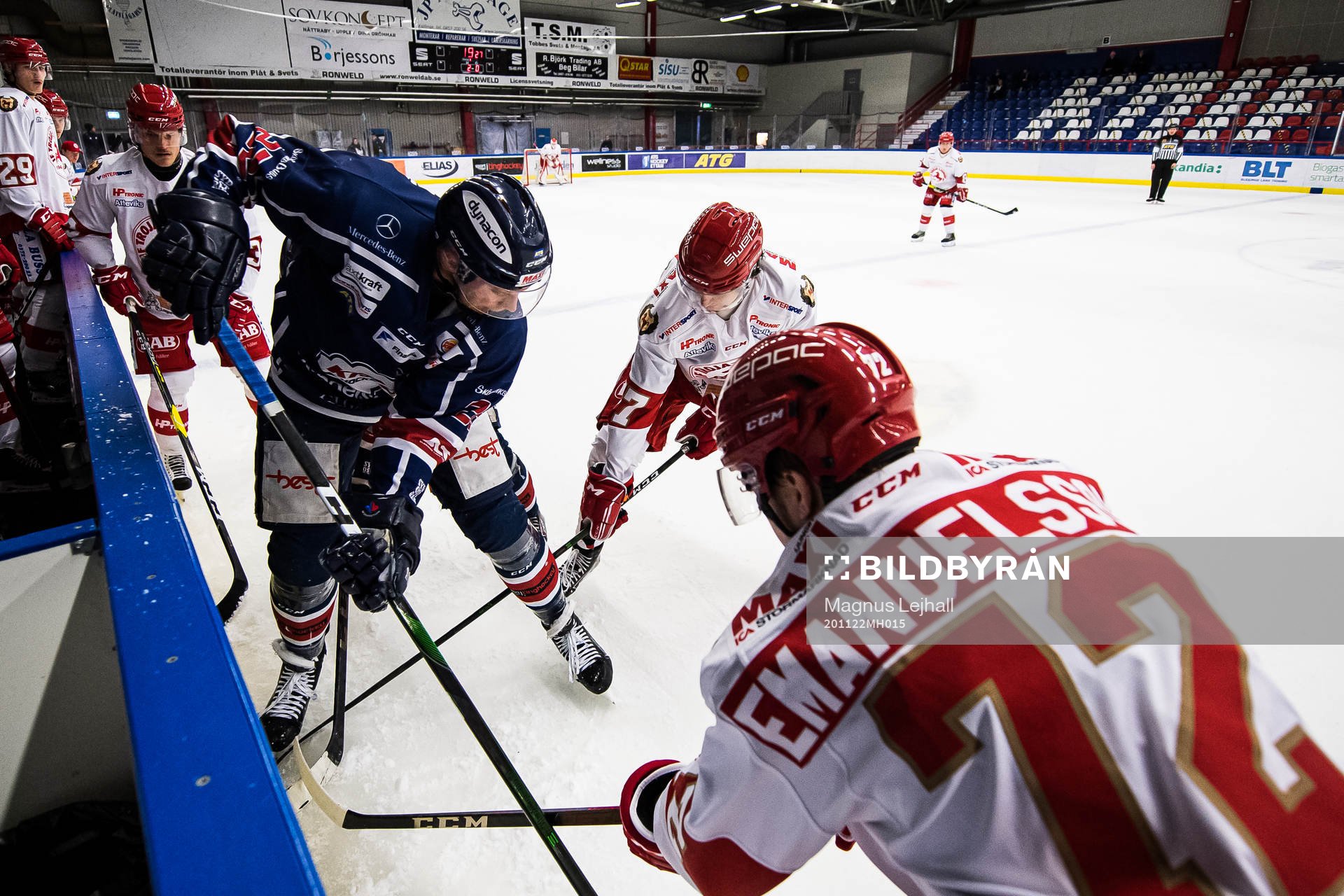 Kallinges Sebastian Magnusson och Trojas Jesper Emanuelsson