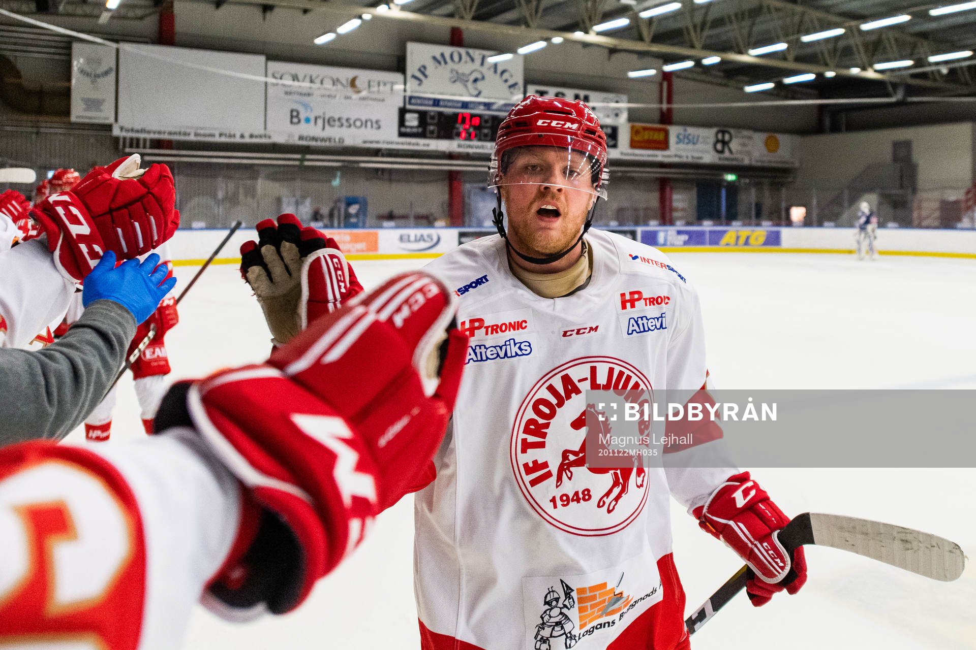 Trojas Emil Eriksson jublar