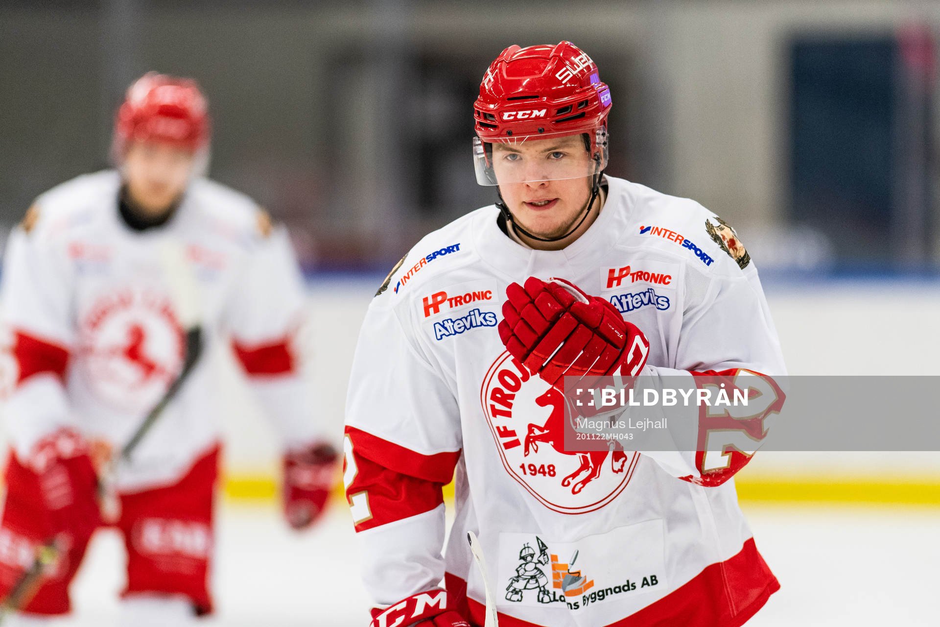 Trojas Jesper Emanuelsson jublar
