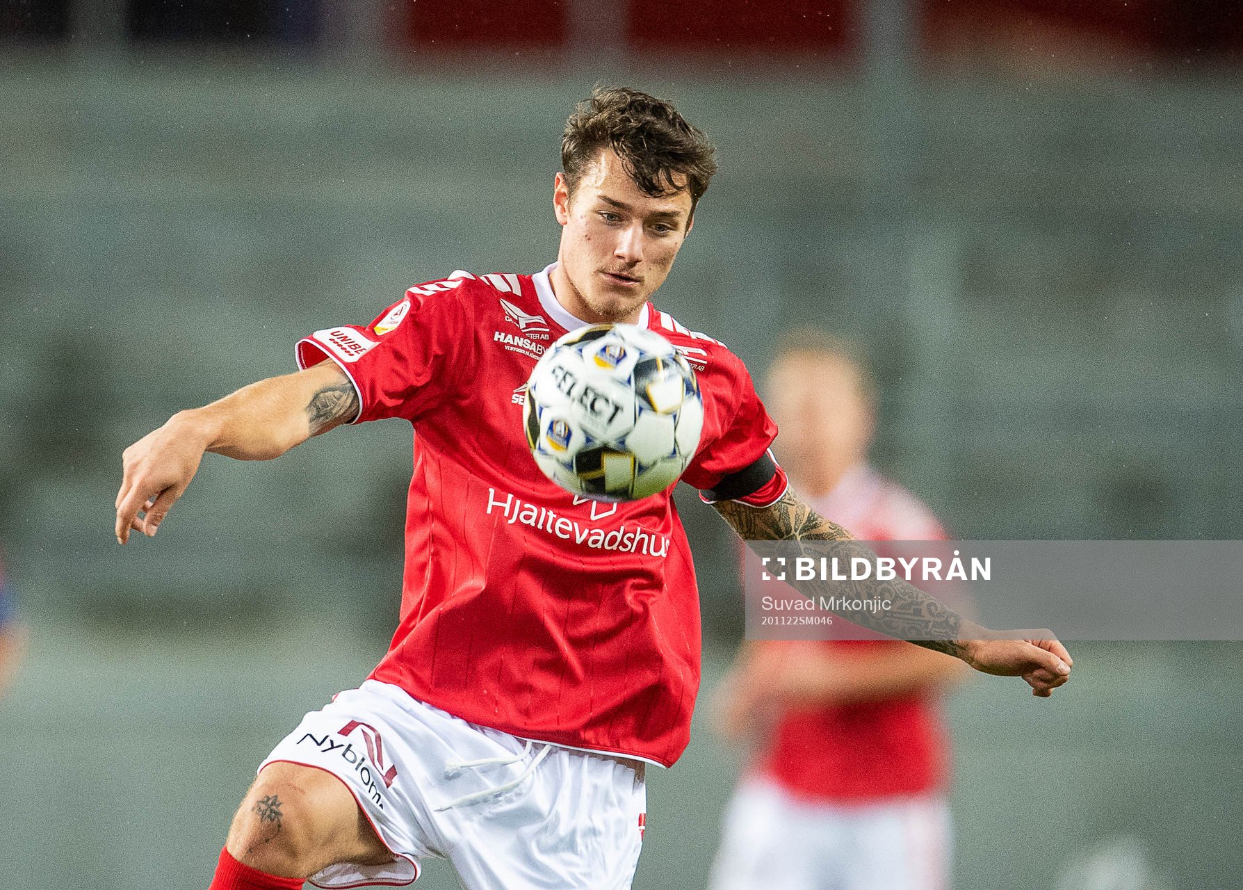 Kalmars Adrian Edqvist under fotbollsmatchen i Allsvenskan mellan Kalmar och Djurgården den 22 november 2020 i Kalmar.