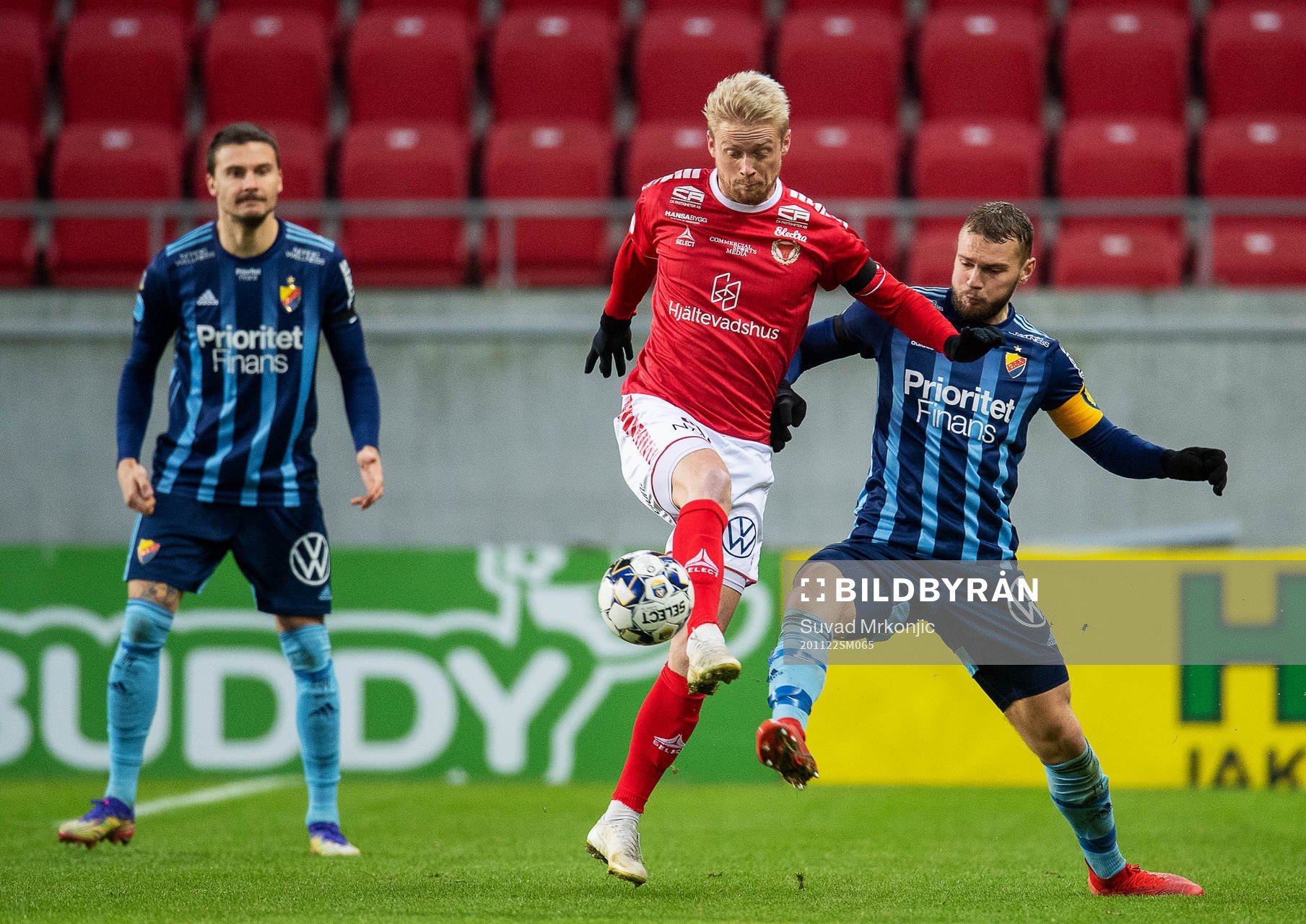 Kalmars Geir André Herrem och Djurgårdens Magnus Eriksson