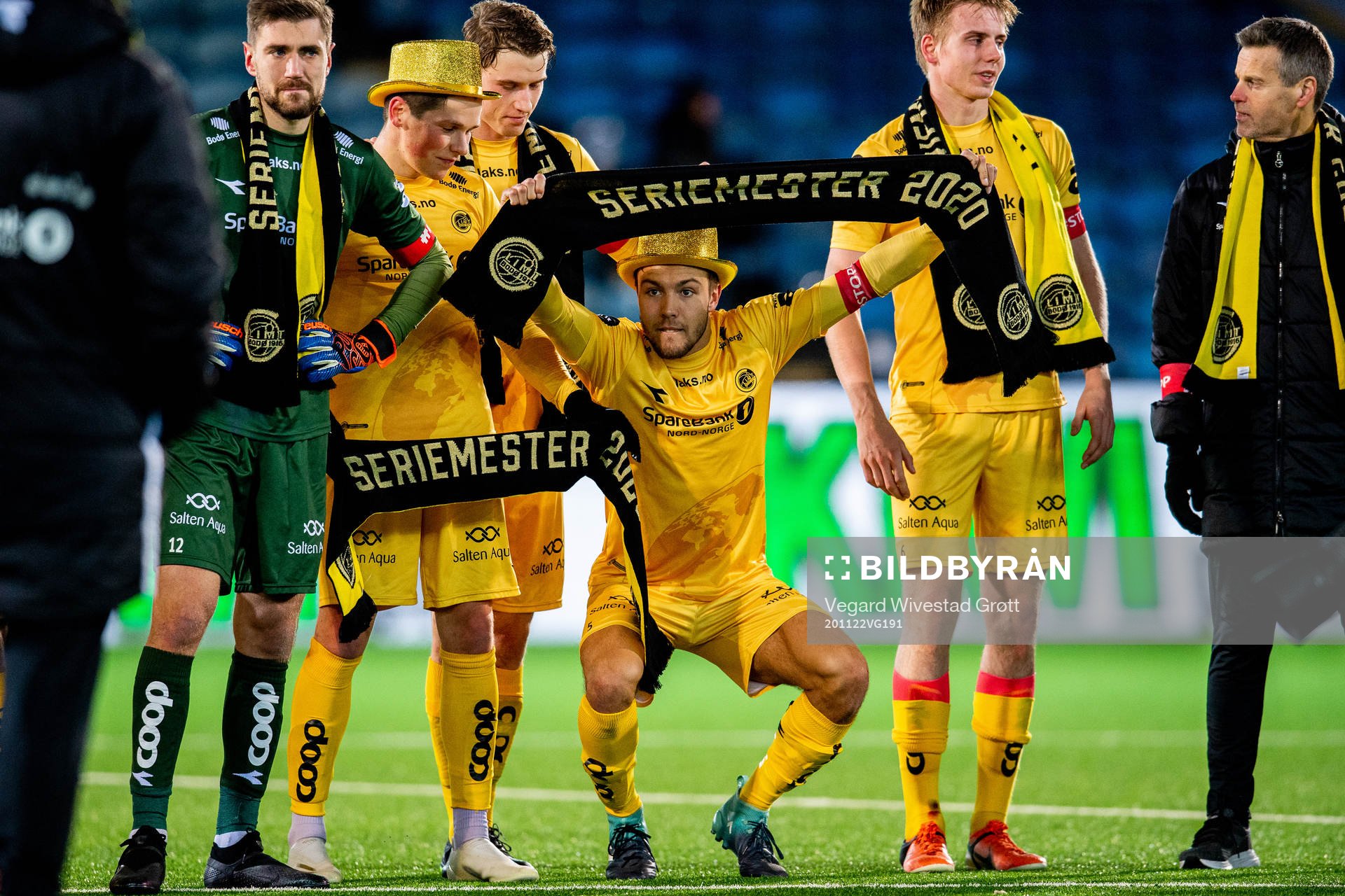 Fredrik André Bjørkan of Bodø/Glimt celebrates winning
