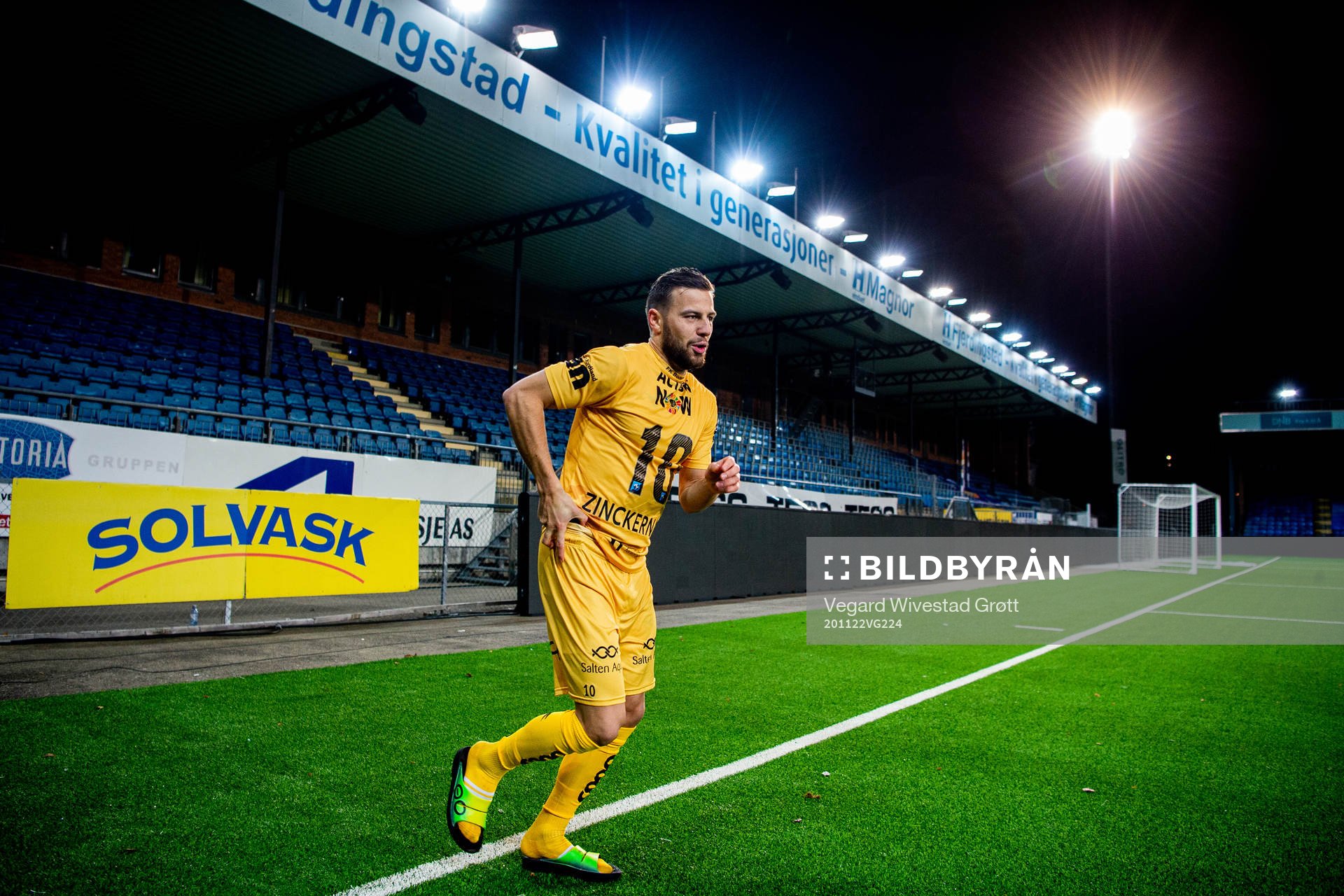 Philip Zinckernagel of Bodø/Glimt celebrates winning the