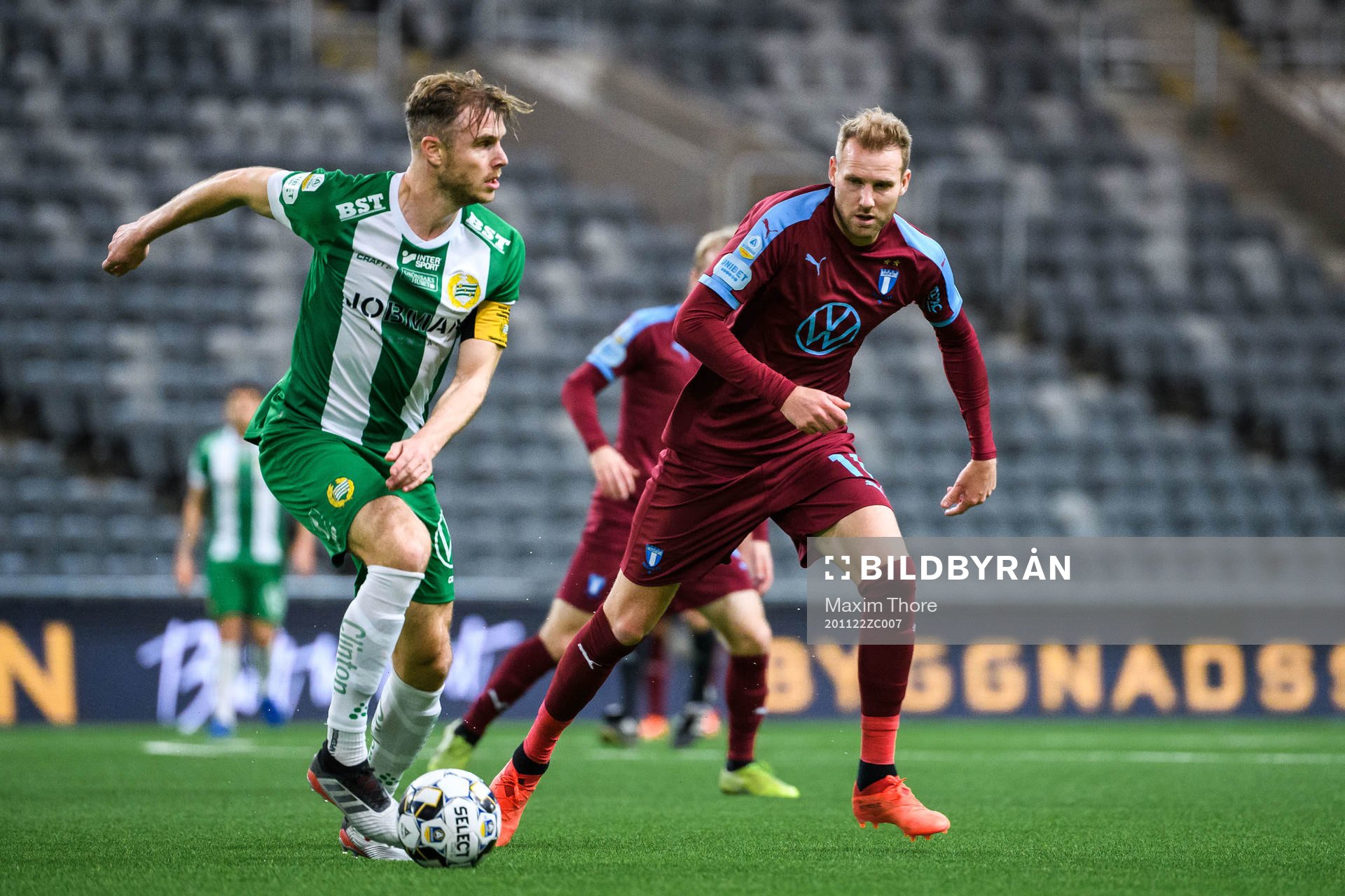 Hammarbys Richard Magyar och Malmö FFs Ola Toivonen