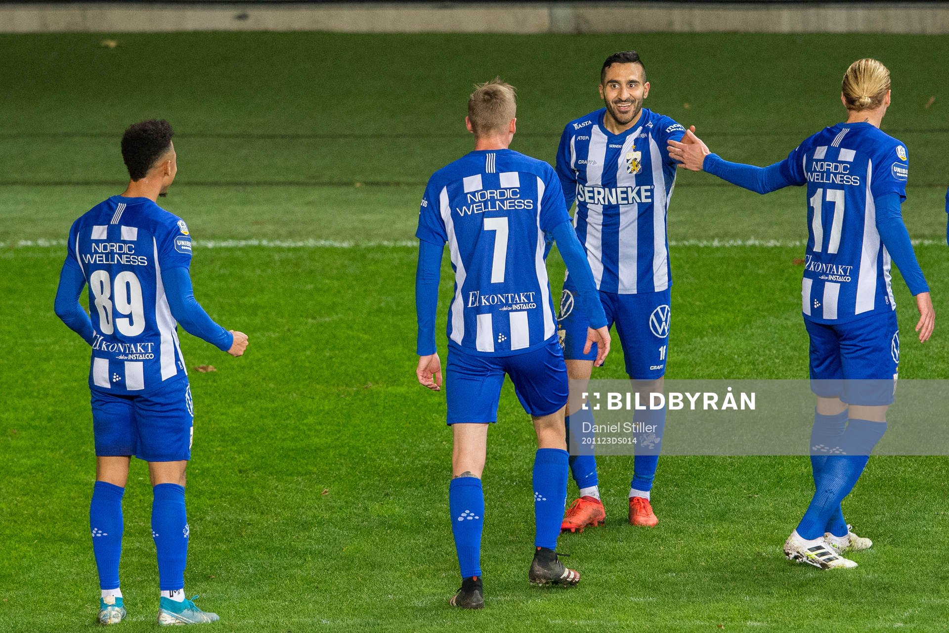 IFK Göteborg Sargon Abraham jublar med lagkamrater