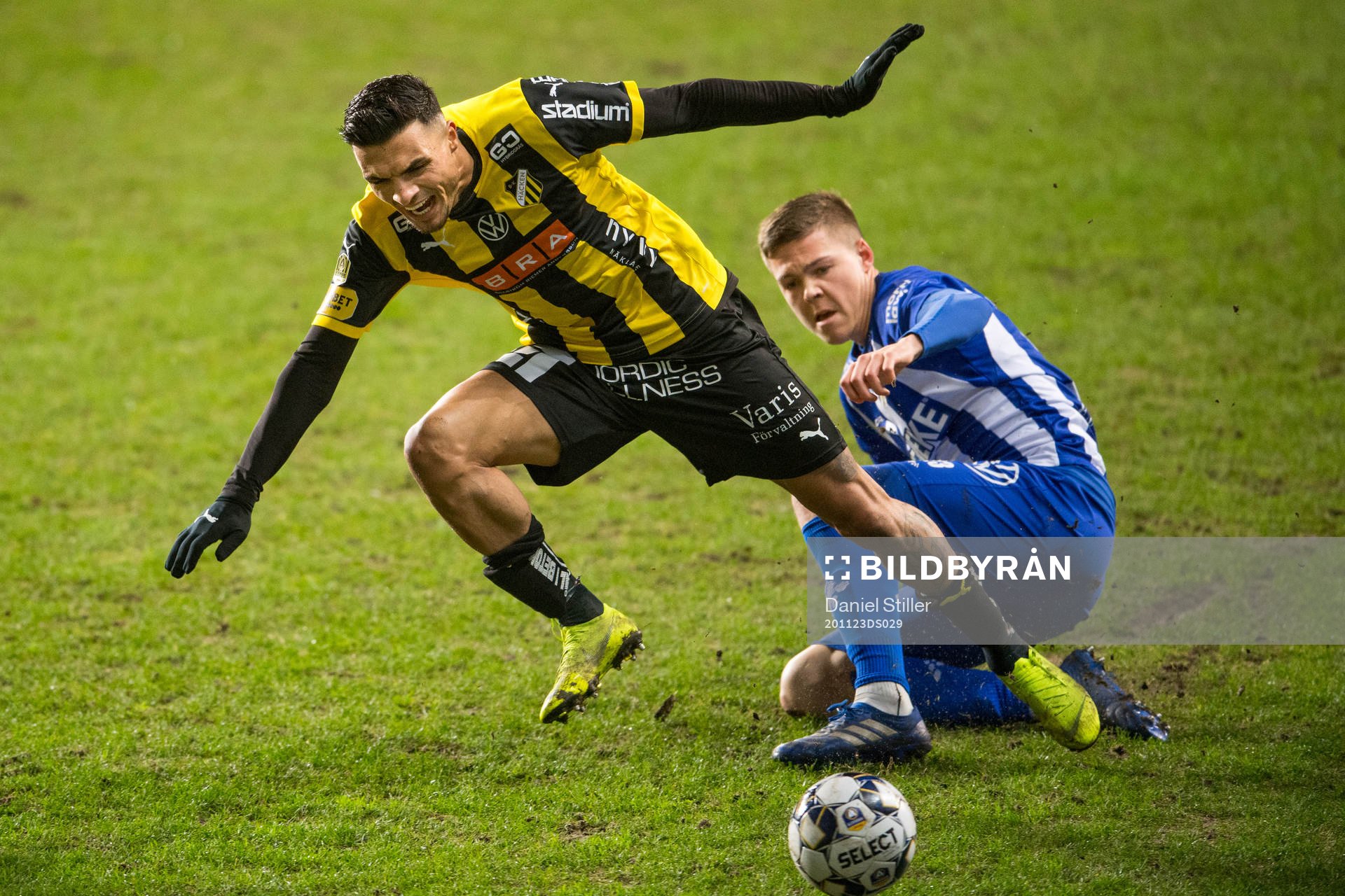 Häckens Ahmed Yasin och IFK Göteborg Emil Holm