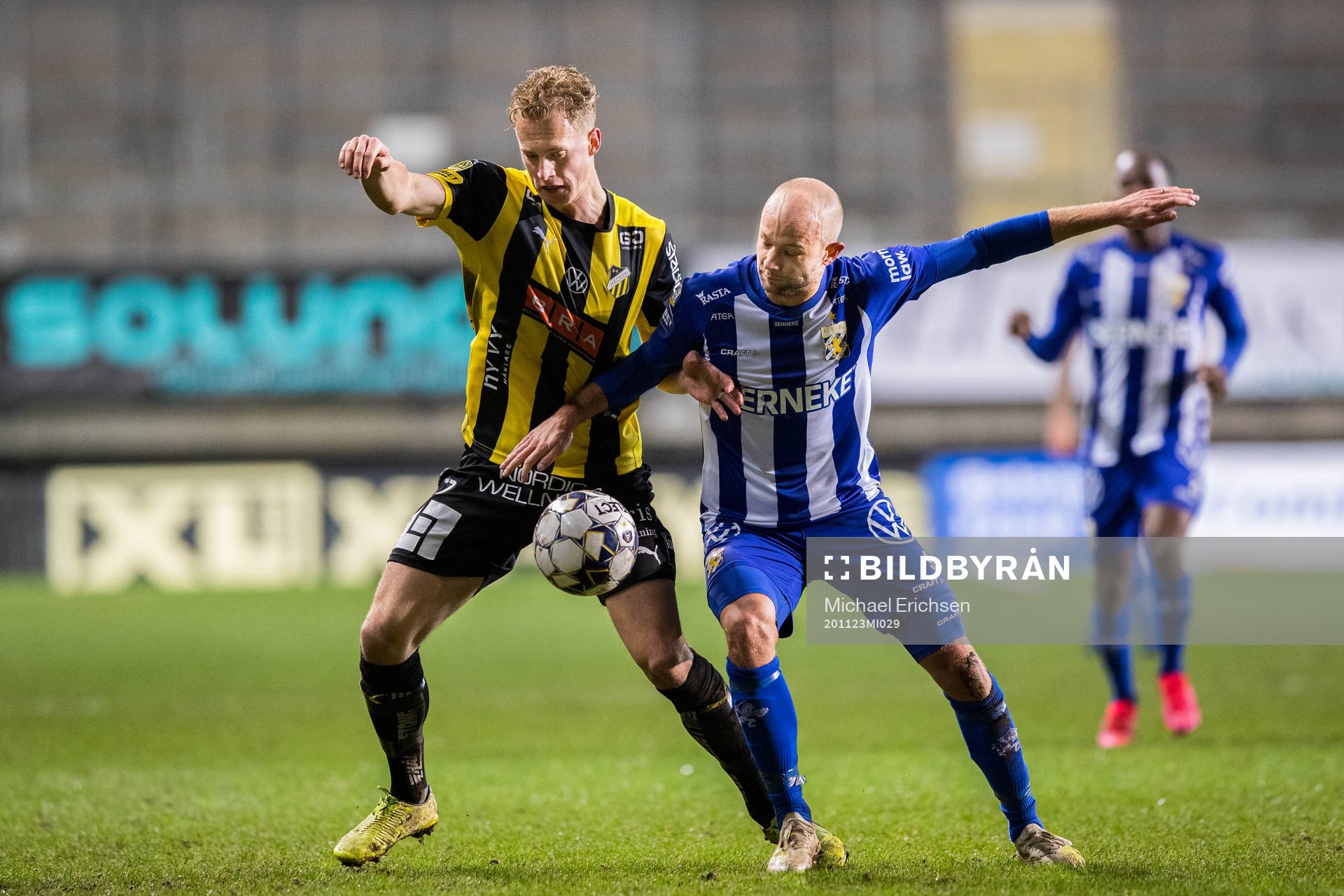 Häckens Gustav Berggren och IFK Göteborg Robin Söder