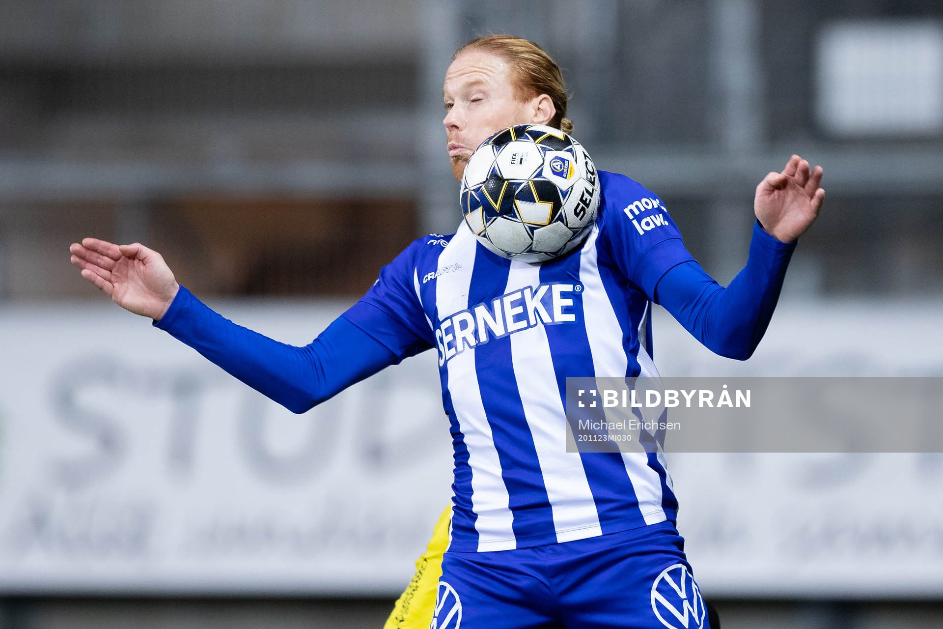 IFK Göteborg Alexander Farnerud under fotbollsmatchen i Allsvenskan mellan IFK Göteborg och Häcken den 23 november 2020 i Göteborg.