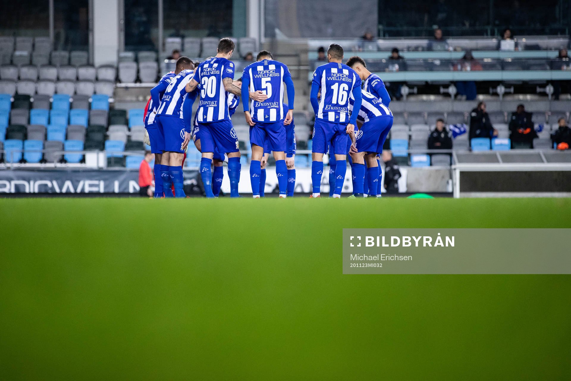 IFK Göteborg samlade innan fotbollsmatchen i Allsvenskan