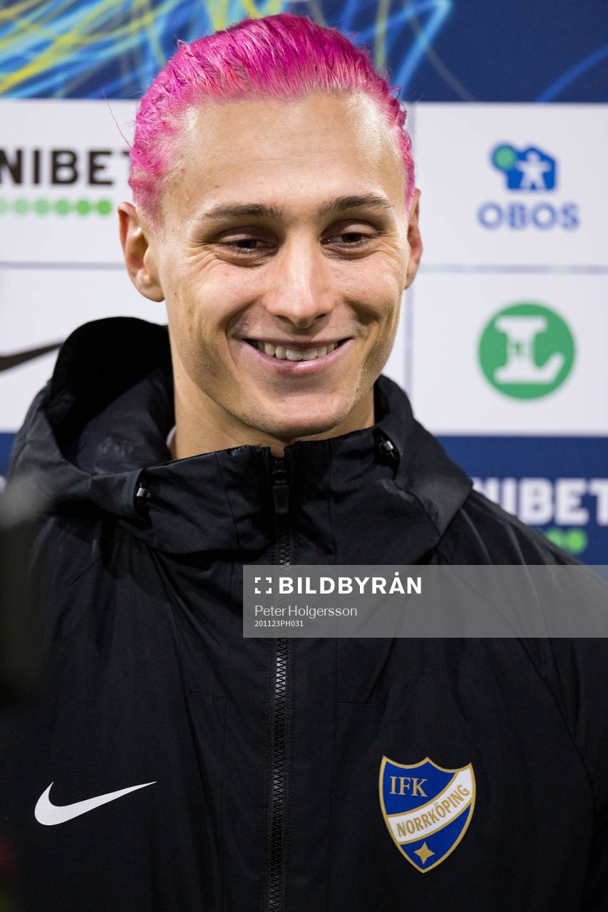 IFK Norrköpings Jonathan Levi efter fotbollsmatchen i Allsvenskan mellan IFK Norrköping och Falkenberg den 23 november 2020 i Norrköping.