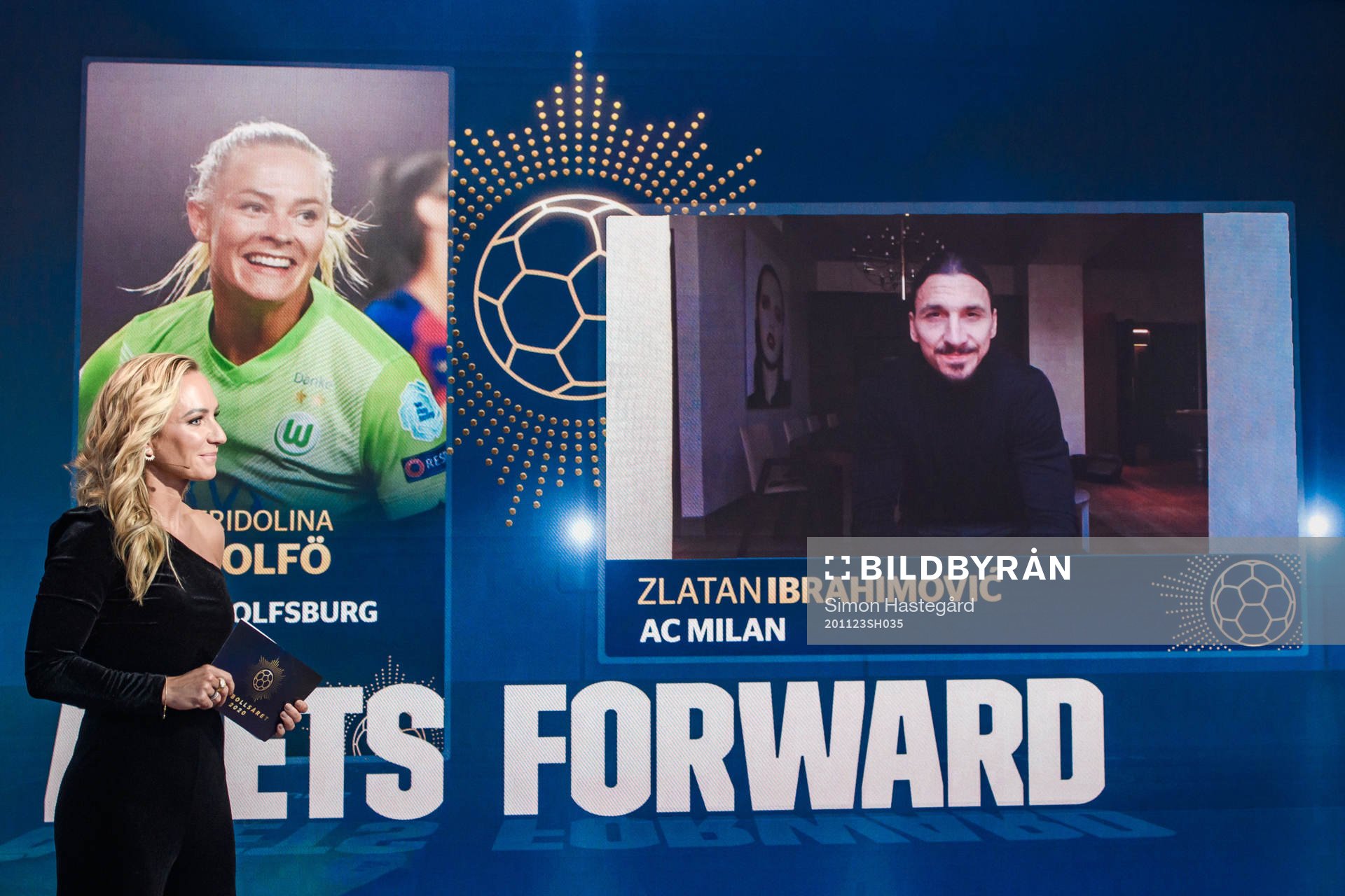 Fridolina Rolfö och Zlatan Ibrahimovic, Årets Forward, intervjuas via videolänk under Fotbollsåret 2020 den 23 november 2020 i Stockholm.
