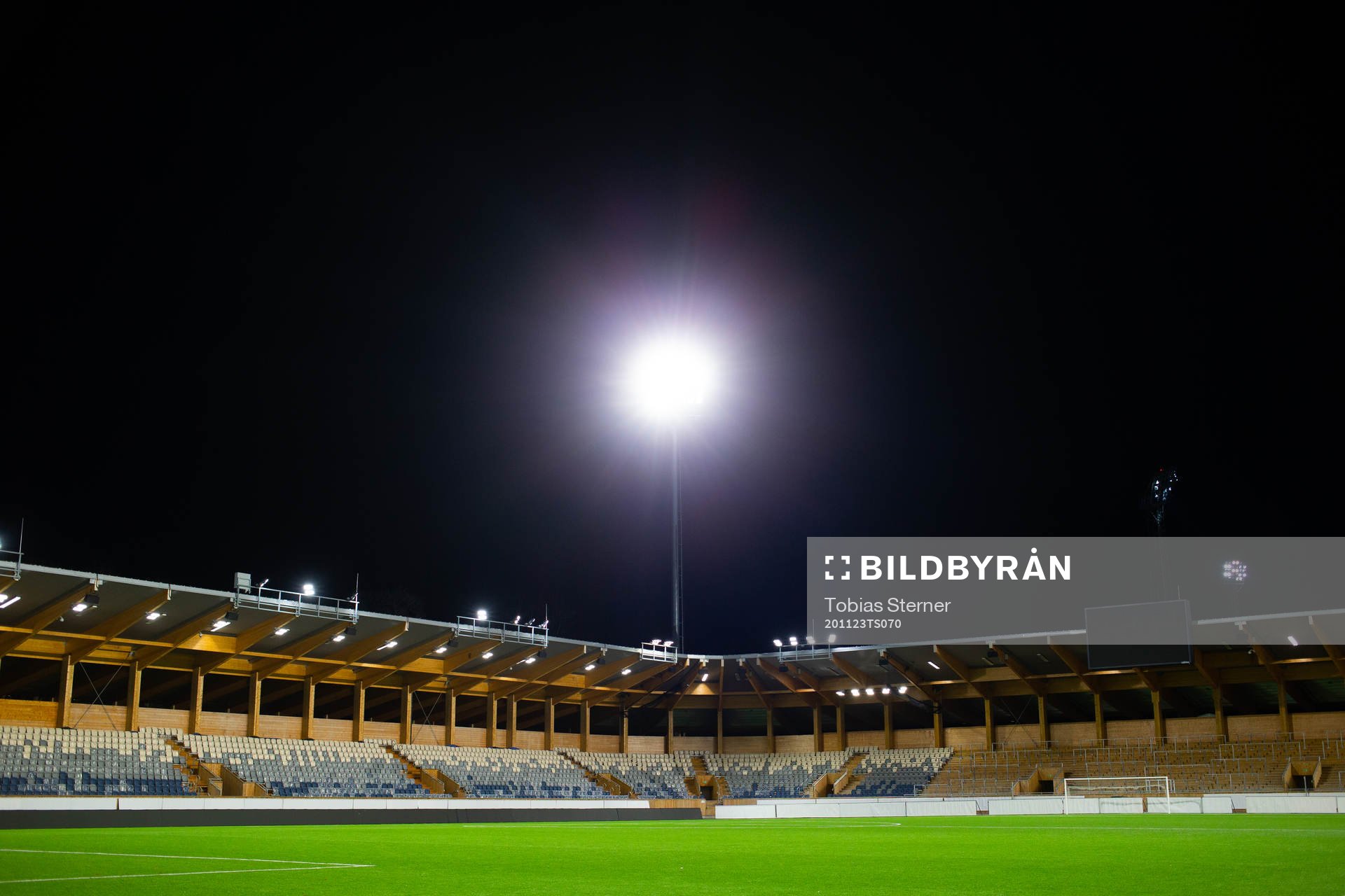 Studenternas efter fotbollsmatchen i Allsvenskan mellan Sirius och Mjällby den 23 november 2020 i Uppsala.
