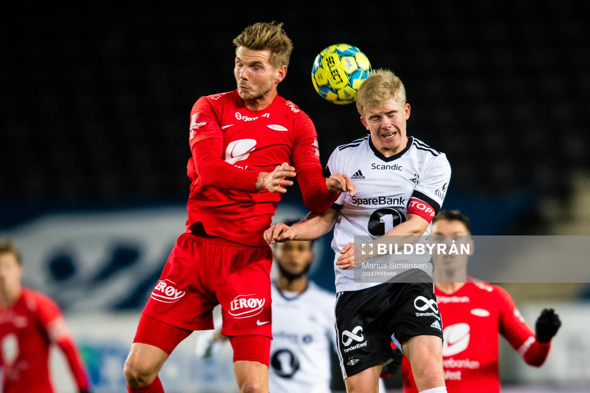 Gilli Rolantsson Sørensen of Brann and Edvard Sandvik