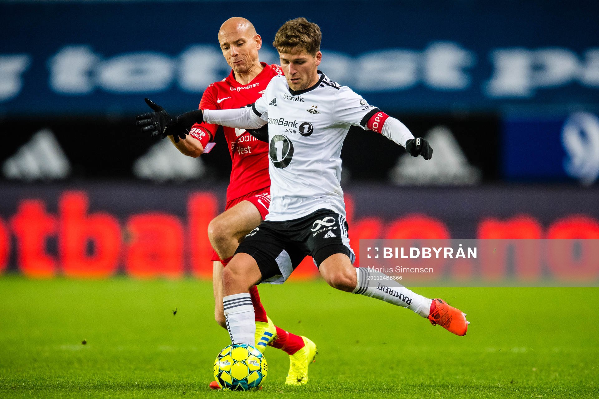 Ruben Kristiansen of Brann and Carl Johan Holse Justesen of