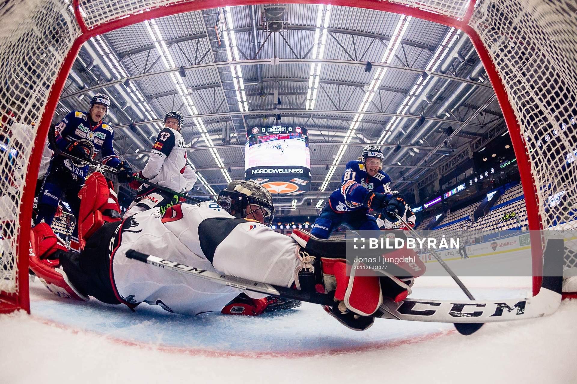 Växjös Marcus Sylvegård (ej i bild) gör mål 1-0 bakom