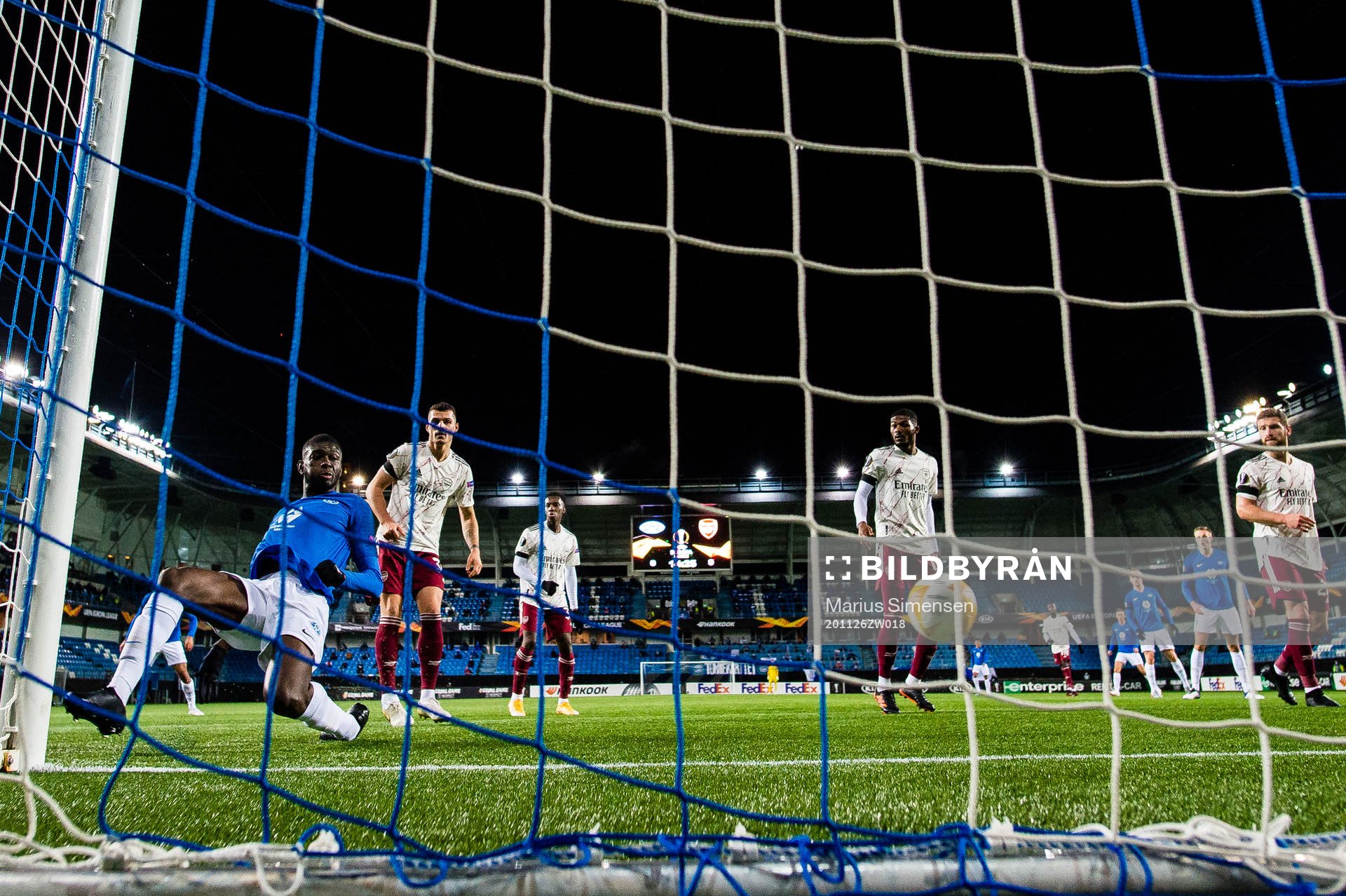 Sheriff Sinyan of Molde misses a chance to score