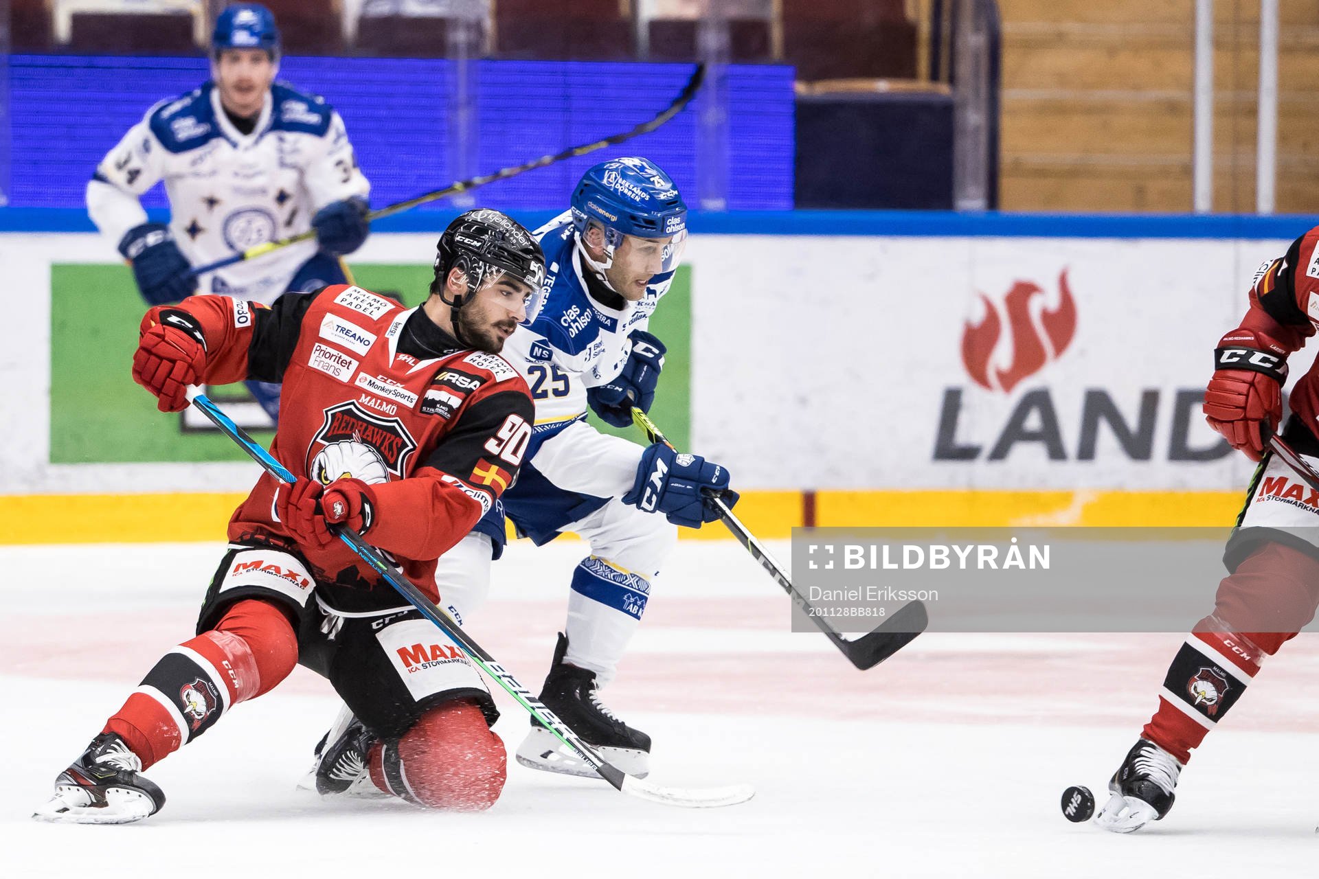Malmö Redhawks Joe Veleno och Leksands Carter Camper